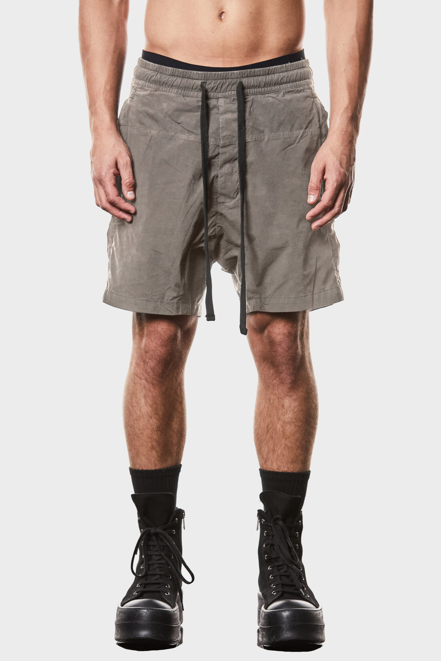 THOM KROM Cottonstretch Short in Taupe THOM KROM Cottonstretch Short in Taupe