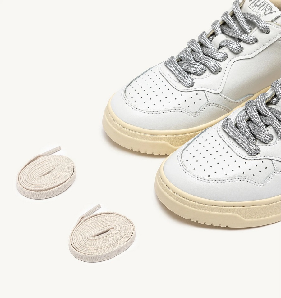 AUTRY ACTION SHOES Low Sneaker Leather/White/Silver Laces