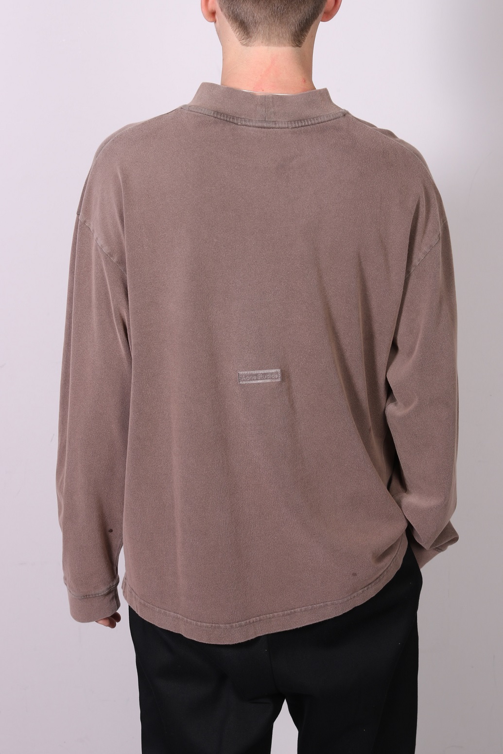 ACNE STUDIOS Vintage Longsleeve in Dark Brown XXS