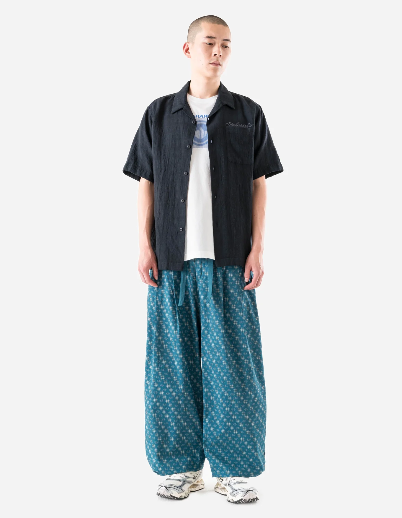 MAHARISHI 7323 Kasuri Loose Track Pant in Blue