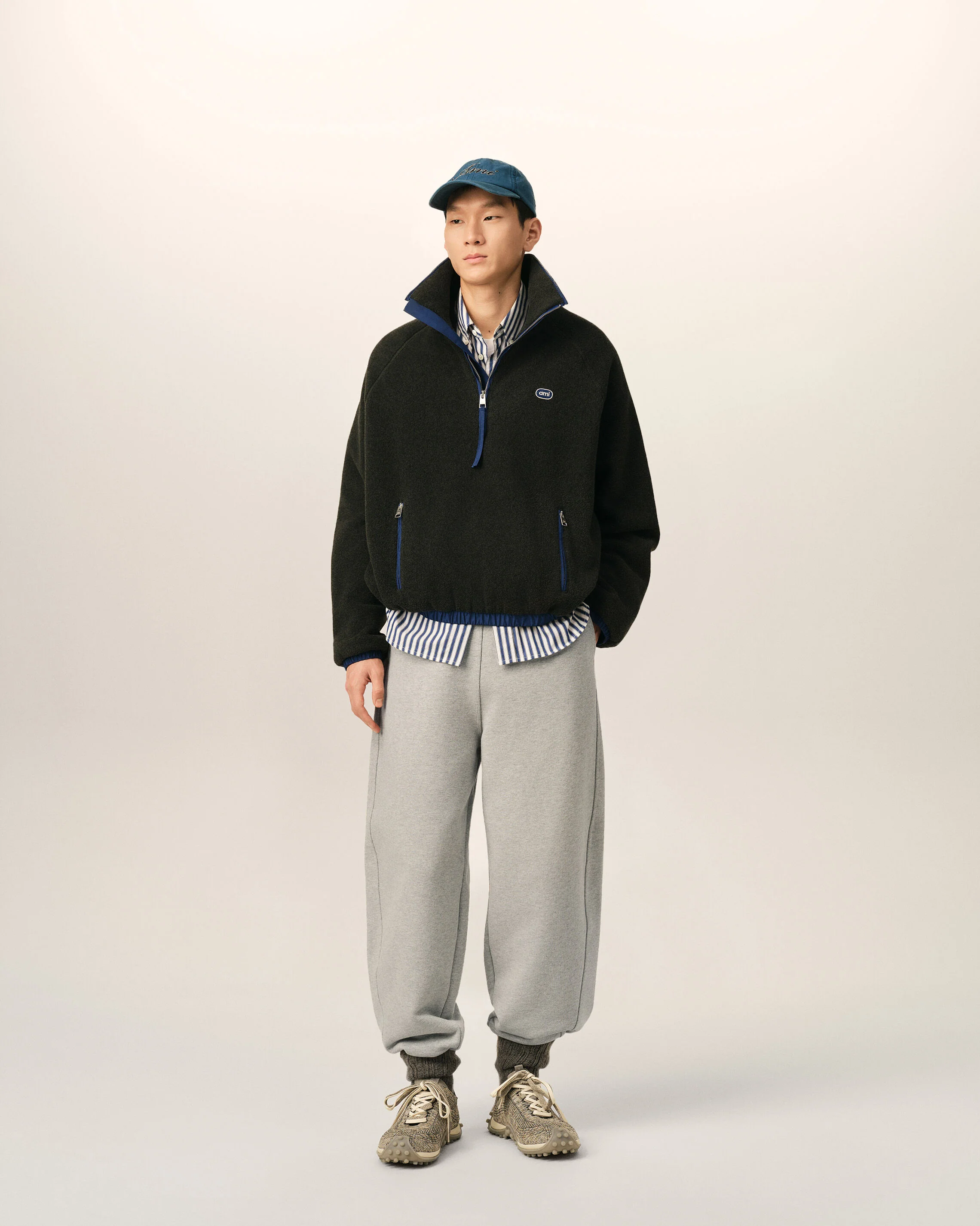 AMI PARIS Jogging Pant in Heather Ash Grey XXL