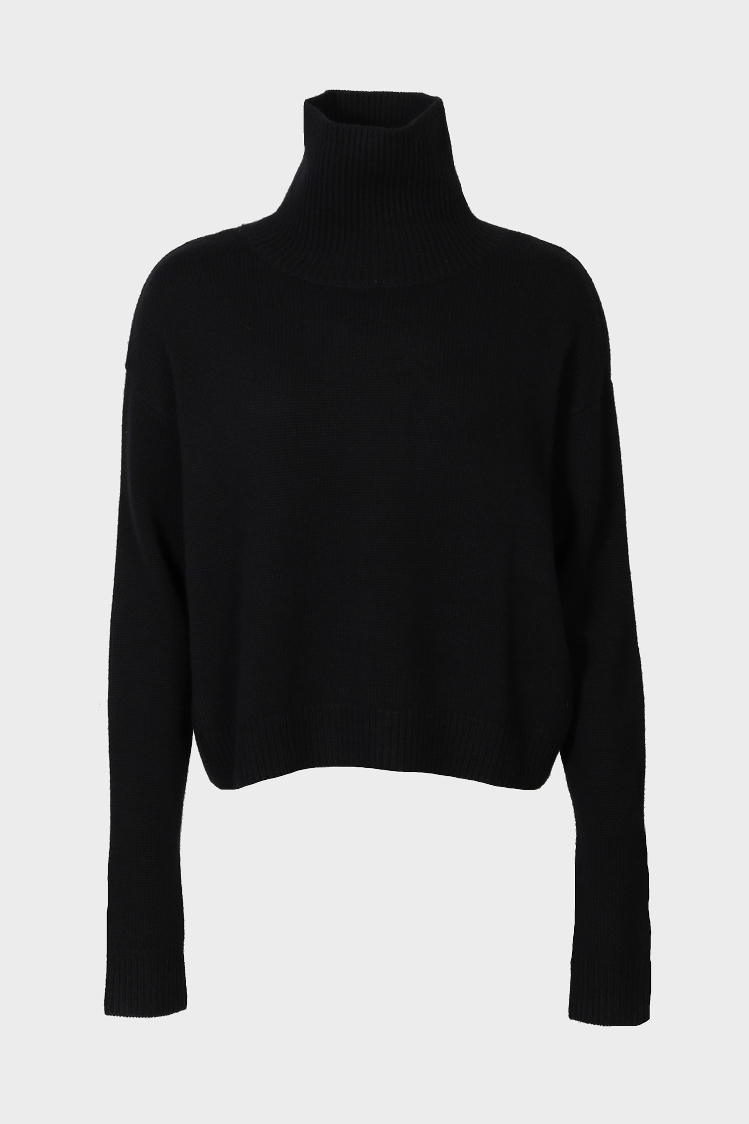 FLONA Cashmere Turtleneck Sweater in Black