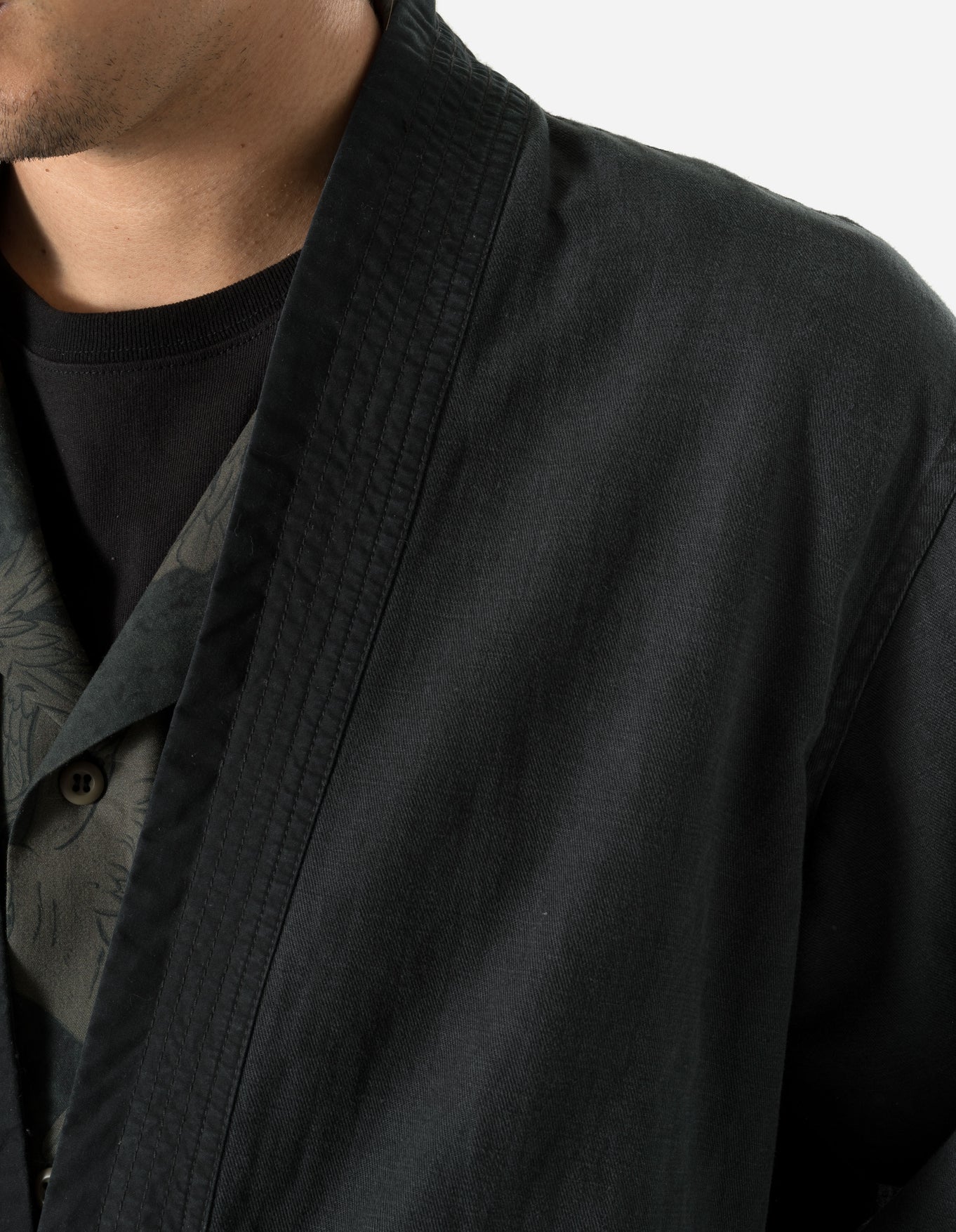 MAHARISHI 4605 Hemp Hanten Shirt in Black