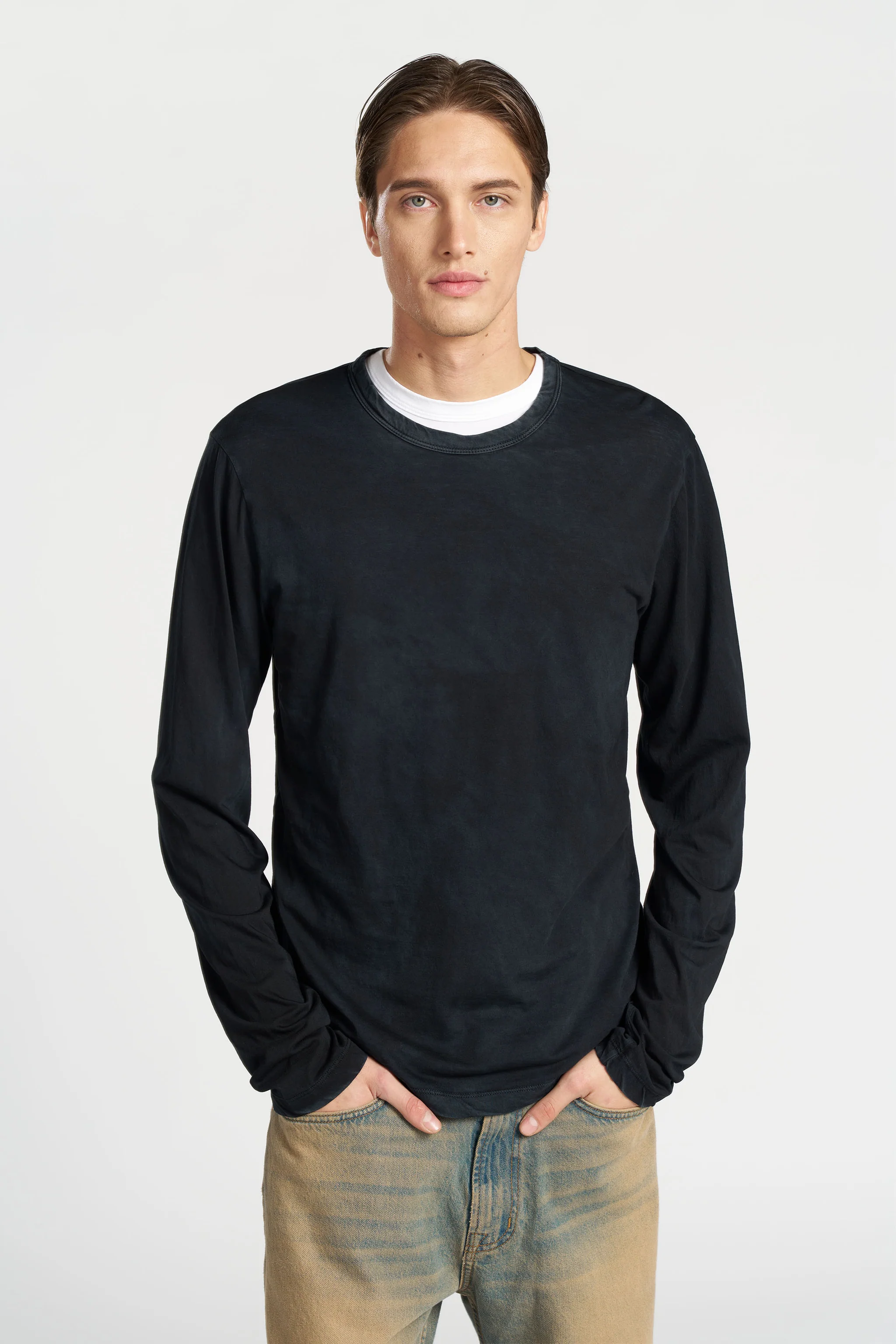 COTTON CITIZEN Classic Crewneck Longsleeve in Vintage Black