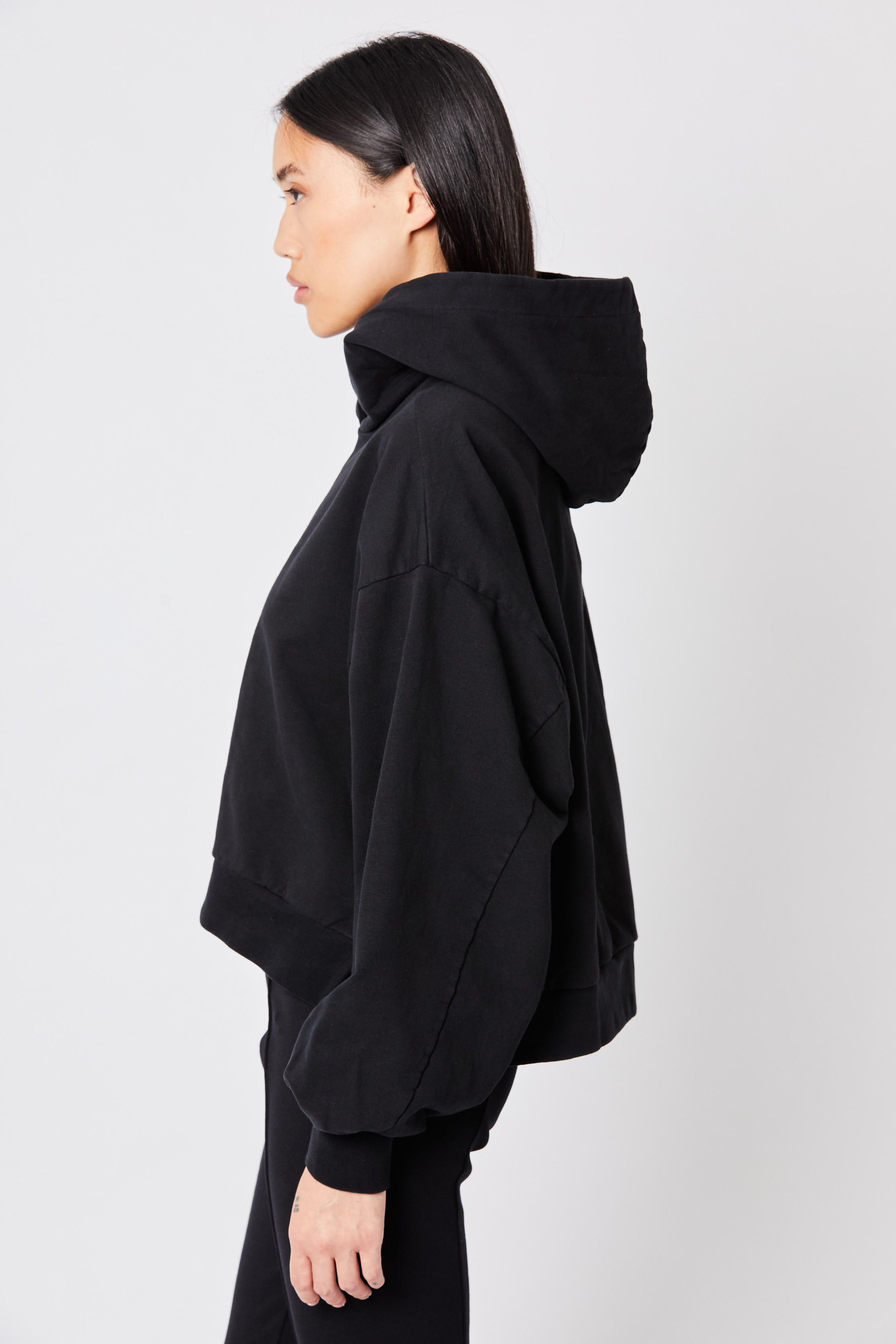 Thom Krom Cropped Sweat Hoodie in Black