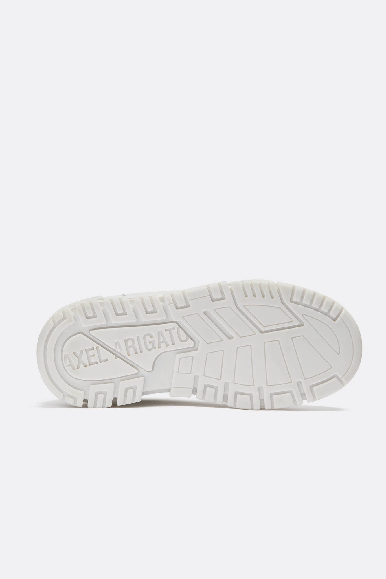 AXEL ARIGATO Area Lo Sneaker in White/White 47