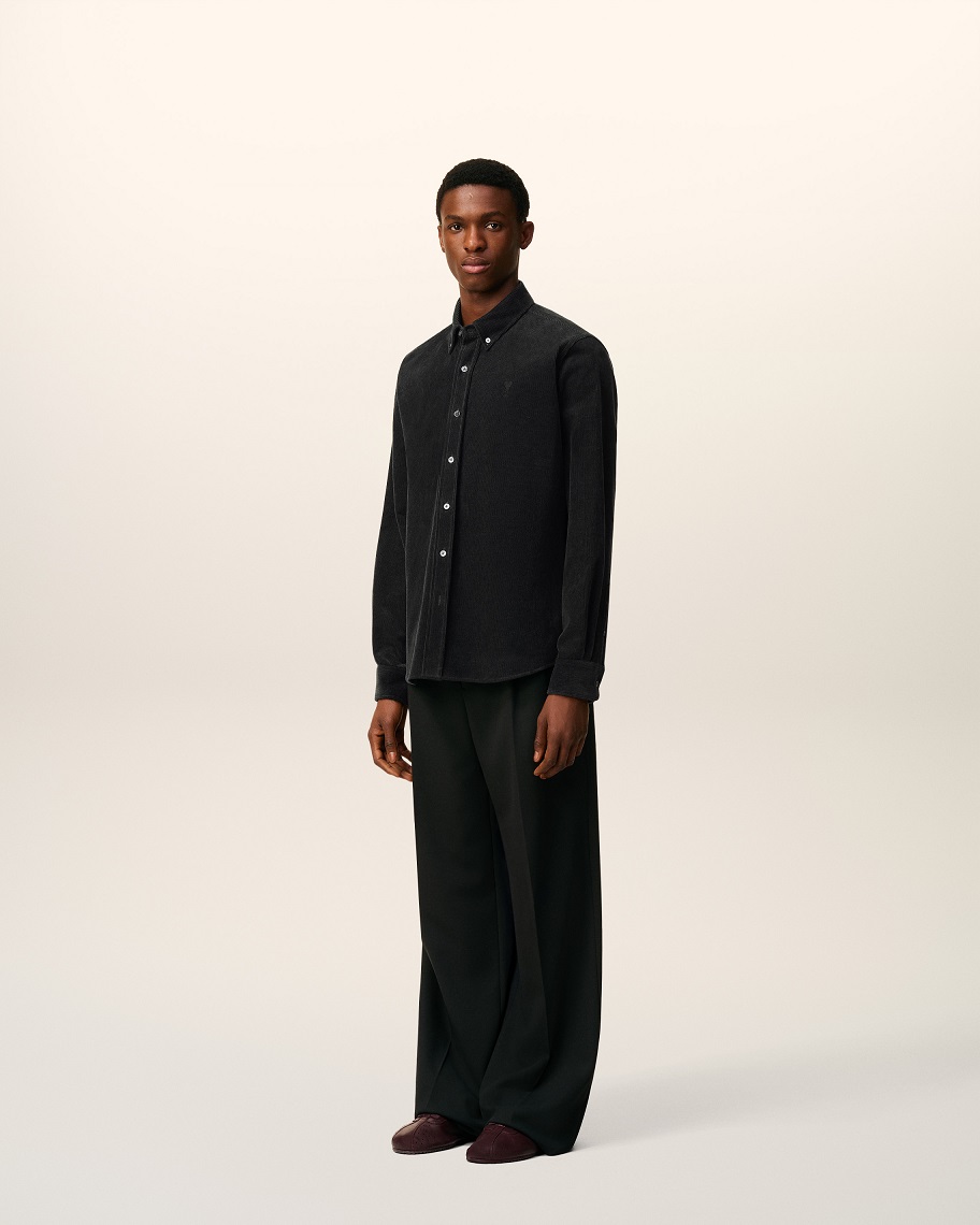 AMI PARIS de Coeur Classic Fit Corduroy Shirt in Anthracite