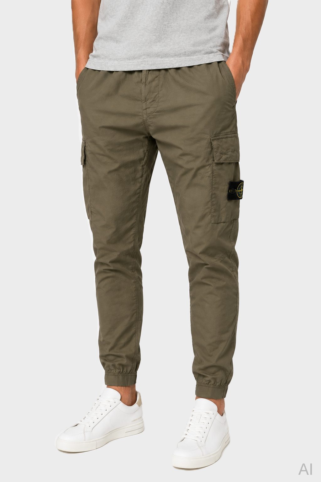 STONE ISLAND Light Cargo Pant in Light Olive