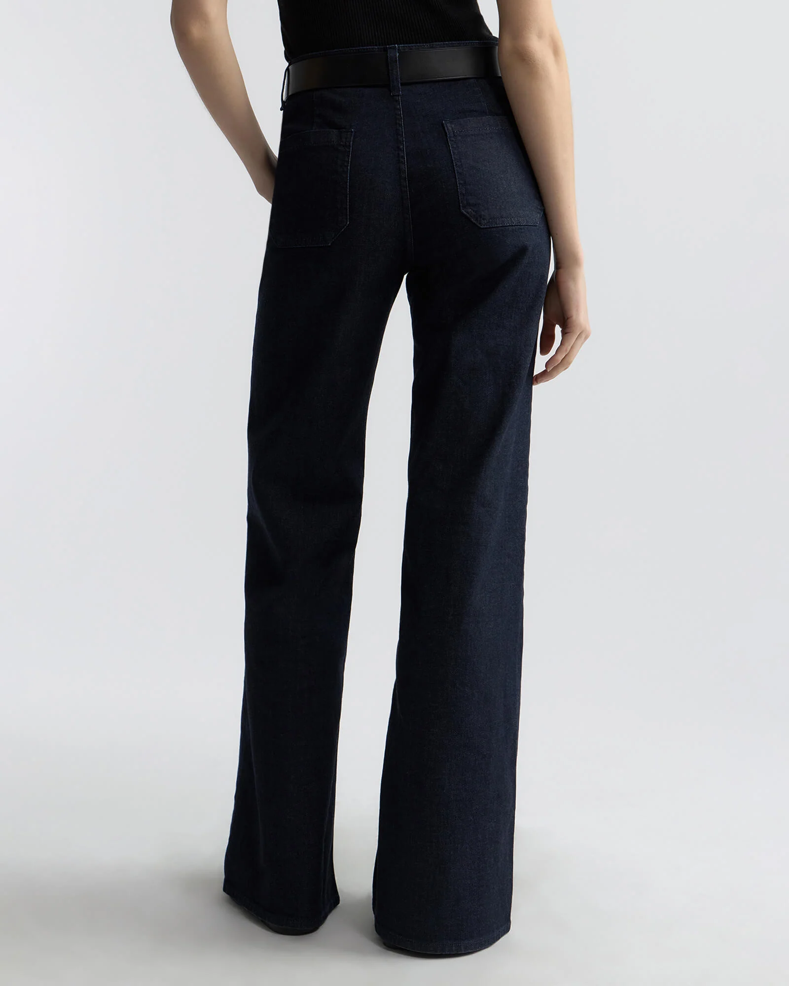 NILI LOTAN Florence Flare Leg Jeans in Indigo Rinse 32