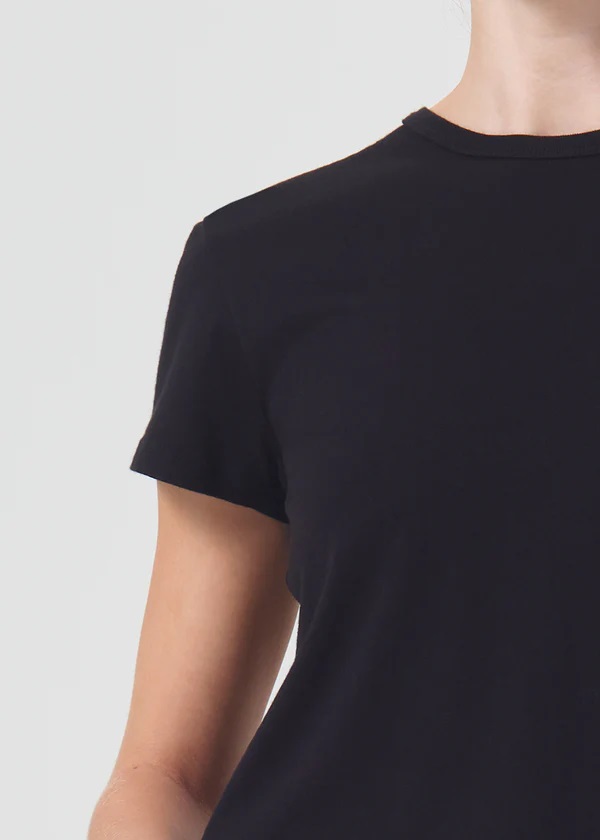 AGOLDE Drew Tee in Black