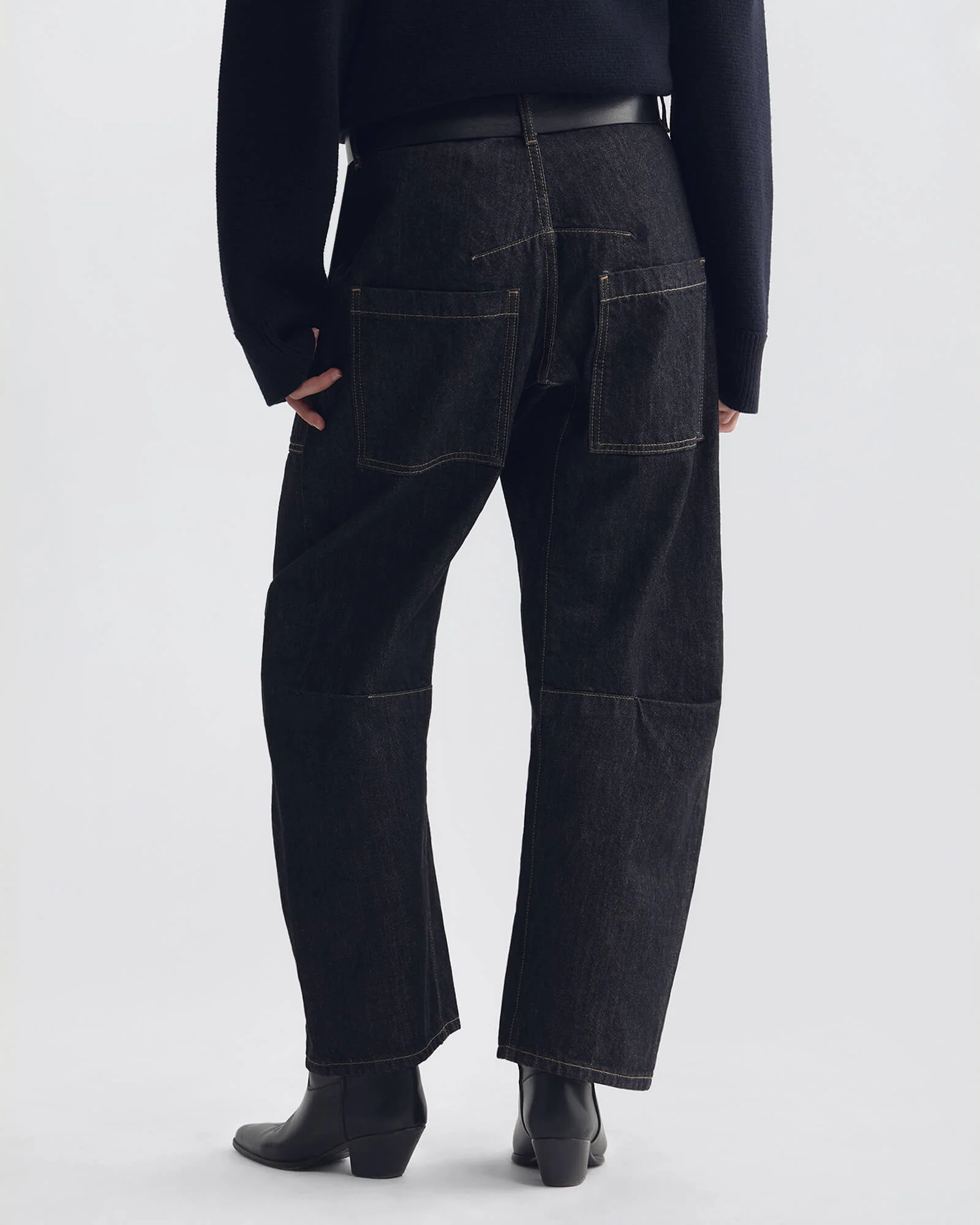 NILI LOTAN Shon Jeans in Resin Rinse