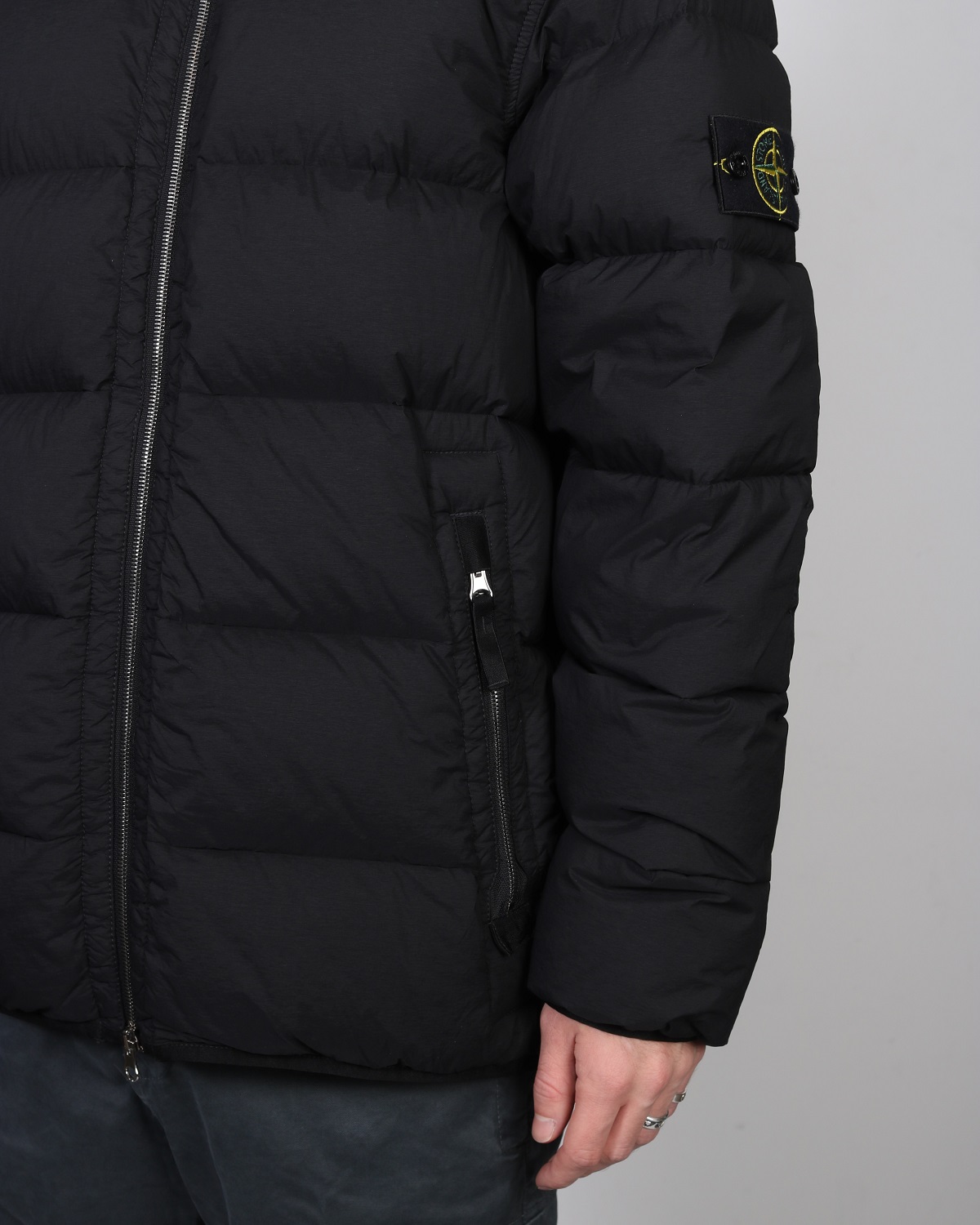 STONE ISLAND Down Jacket in Black