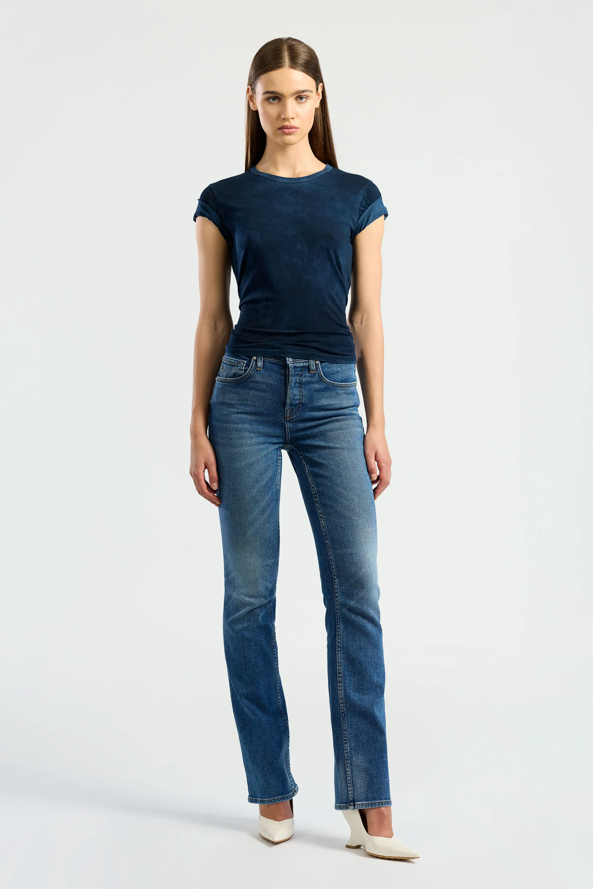 COTTON CITIZEN Standard T-Shirt in Vintage Navy