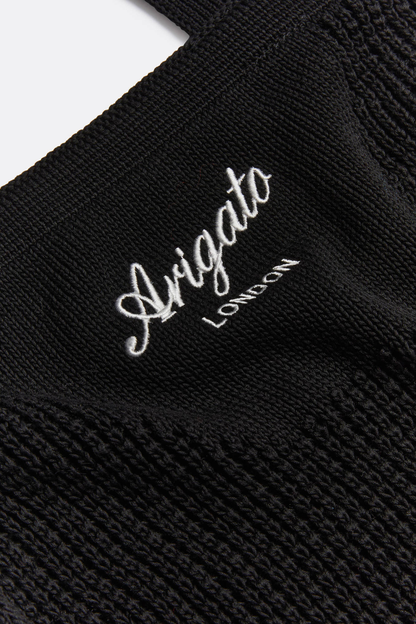 AXEL ARIGATO Grid Shopper in Black