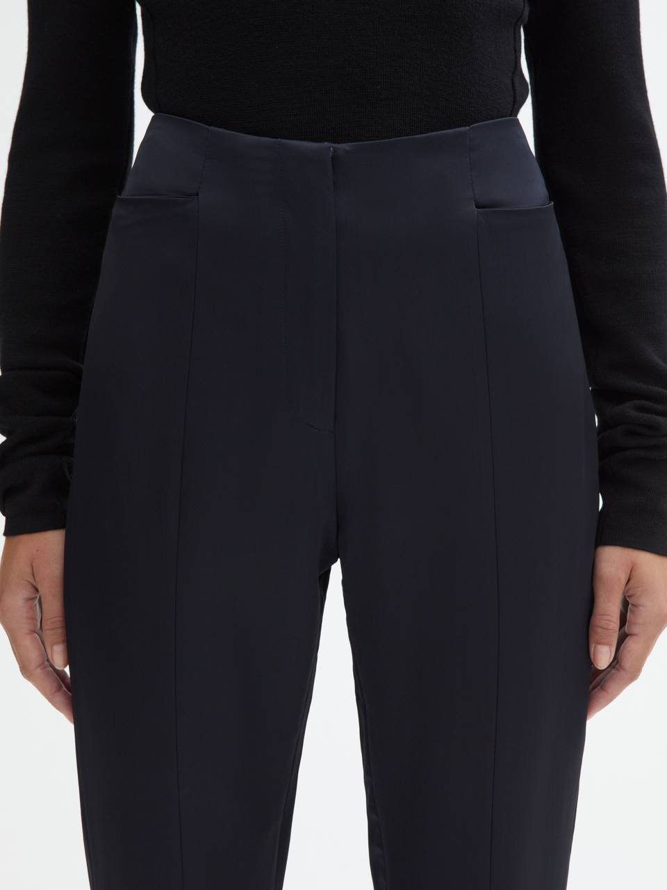 DAGMAR Duchesse Pant in Shiny Dark Navy 34