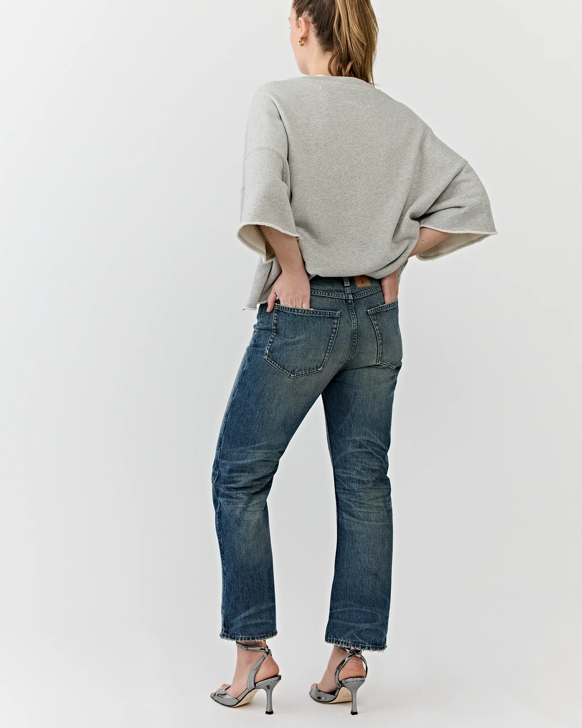 TENUE. Relaxed Fit Jeans in Ladbroke Wash