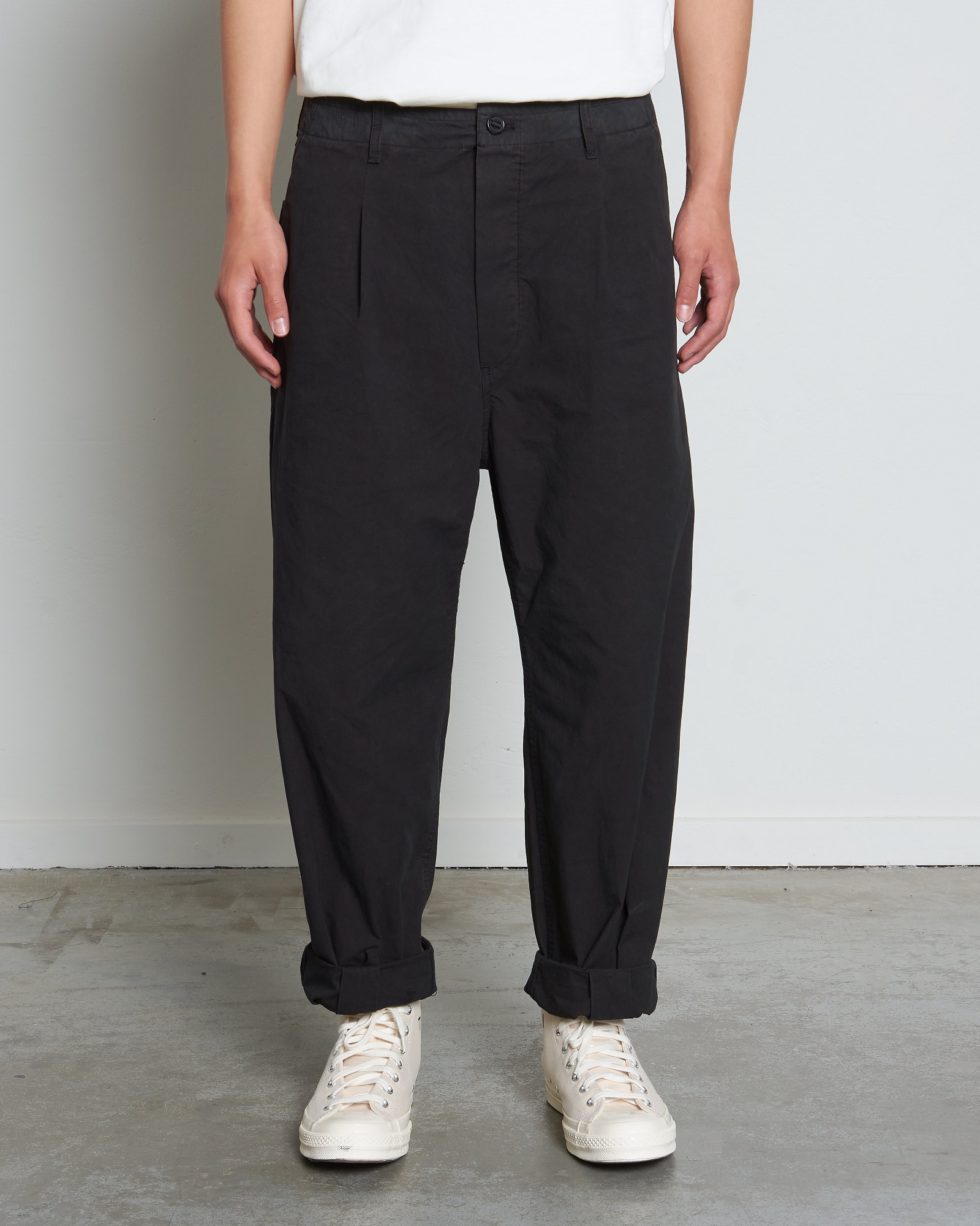 APPLIED ART FORMS Japanese Cargo Pant in Black