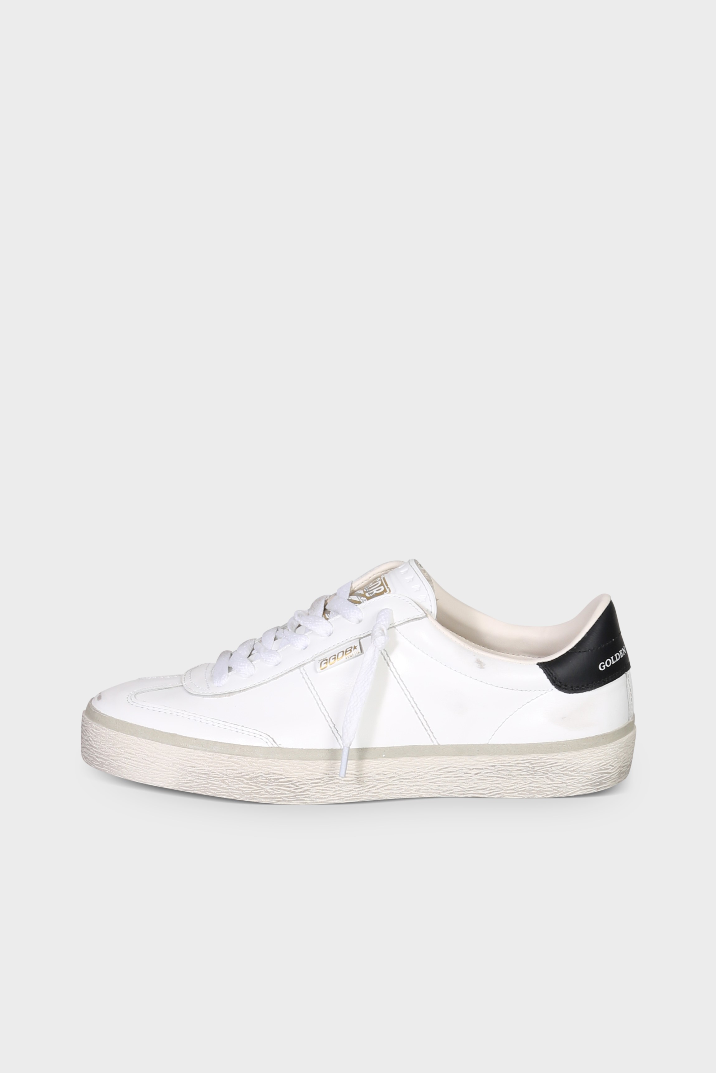 GOLDEN GOOSE Soul-Star in White/Black GOLDEN GOOSE Soul-Star in White/Black