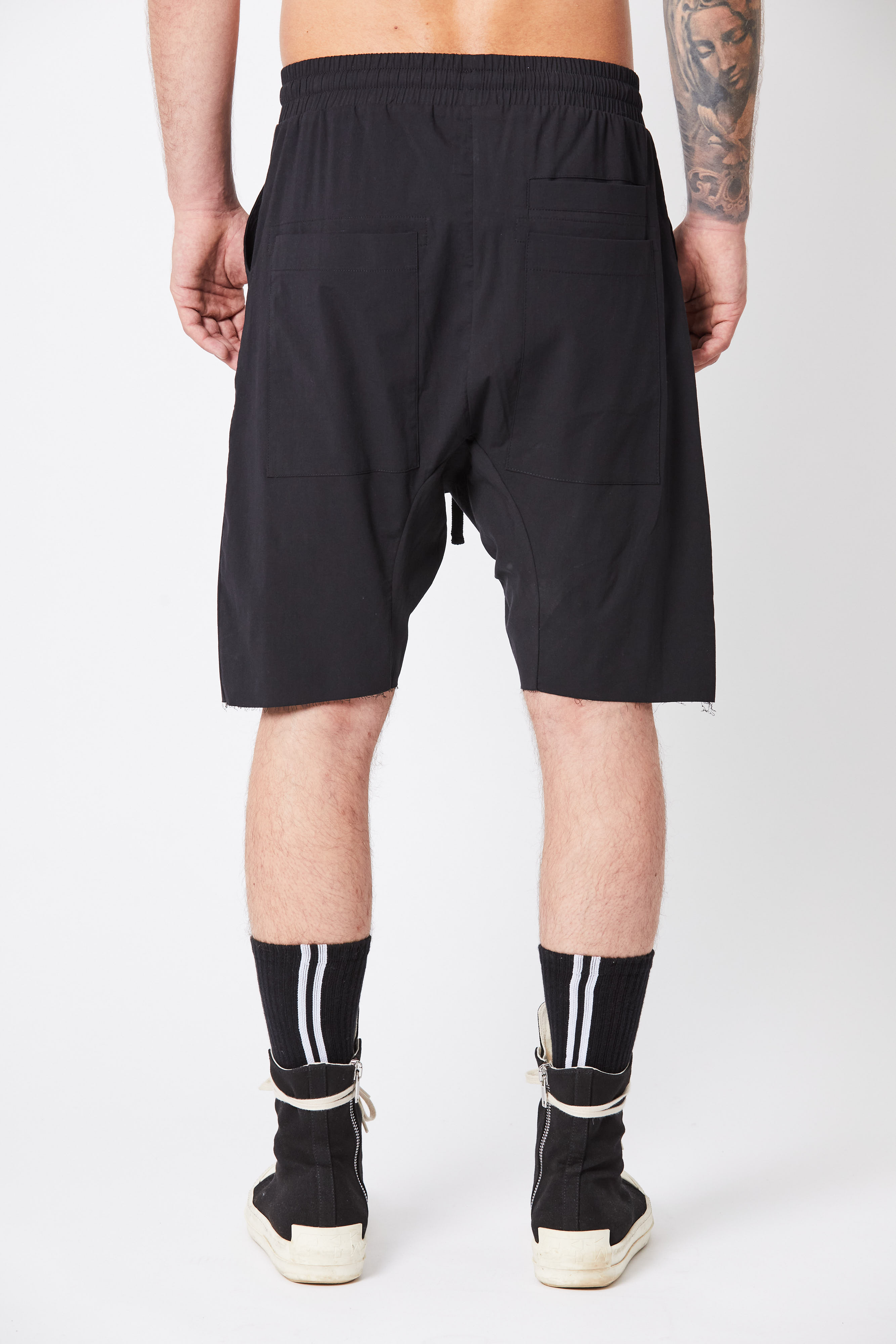 Thom Krom Light Shorts in Black