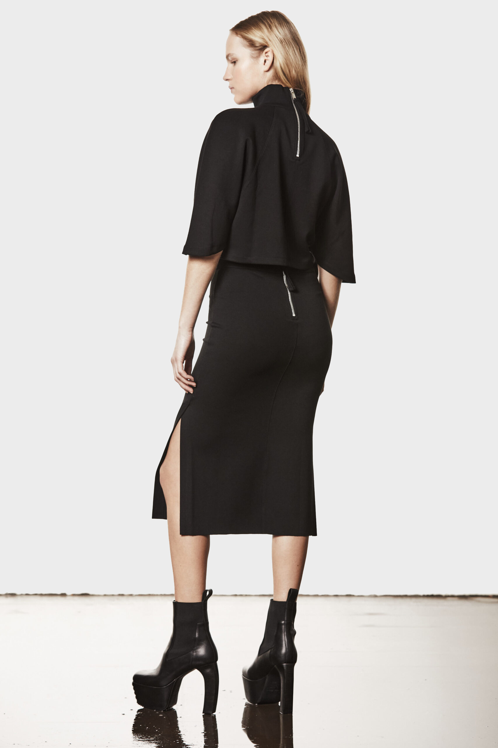 THOM KROM Cropped Turtleneck T-Shirt in Black