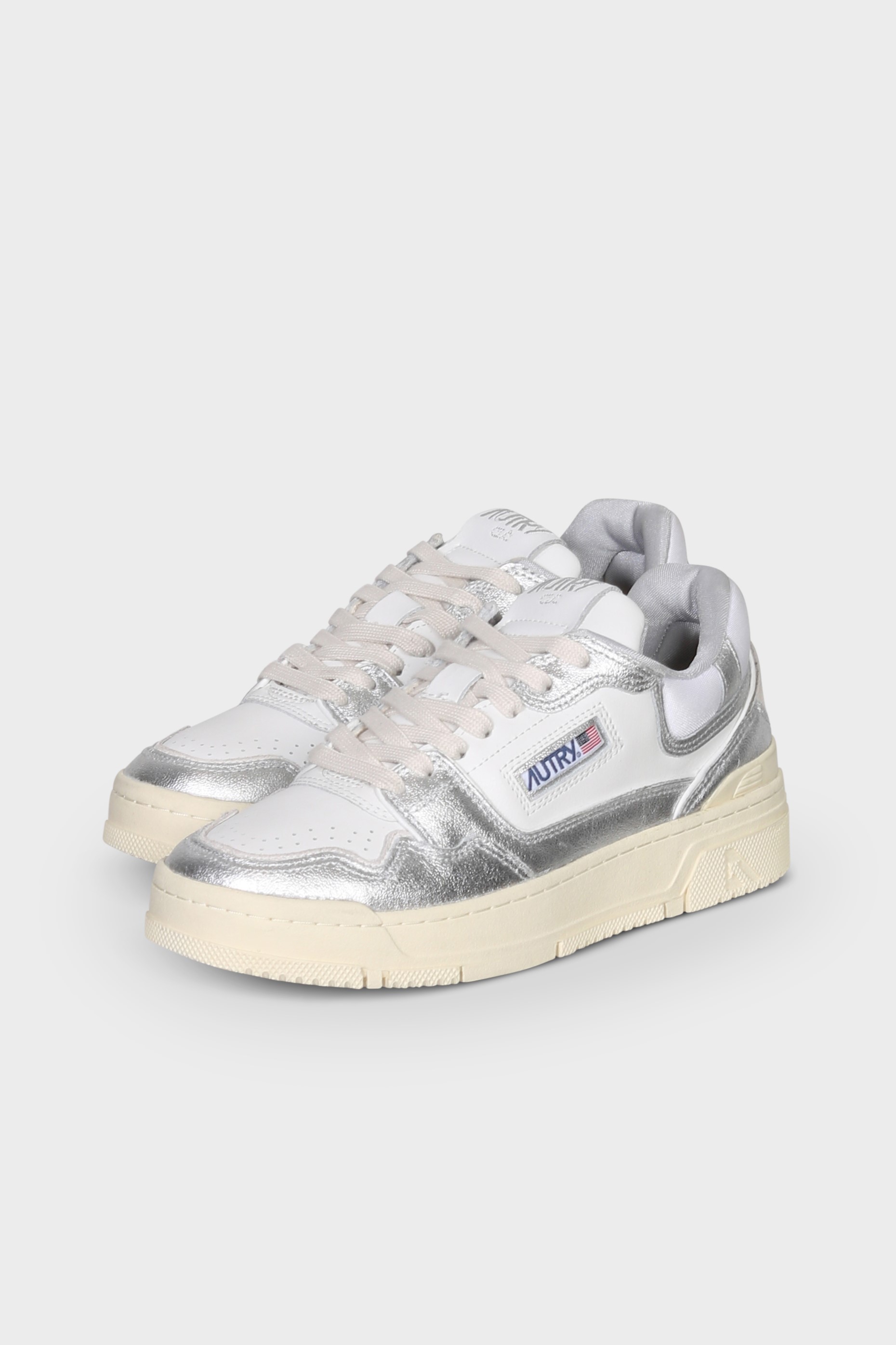 AUTRY ACTION SHOES CLC Low Woman White/Silver 41