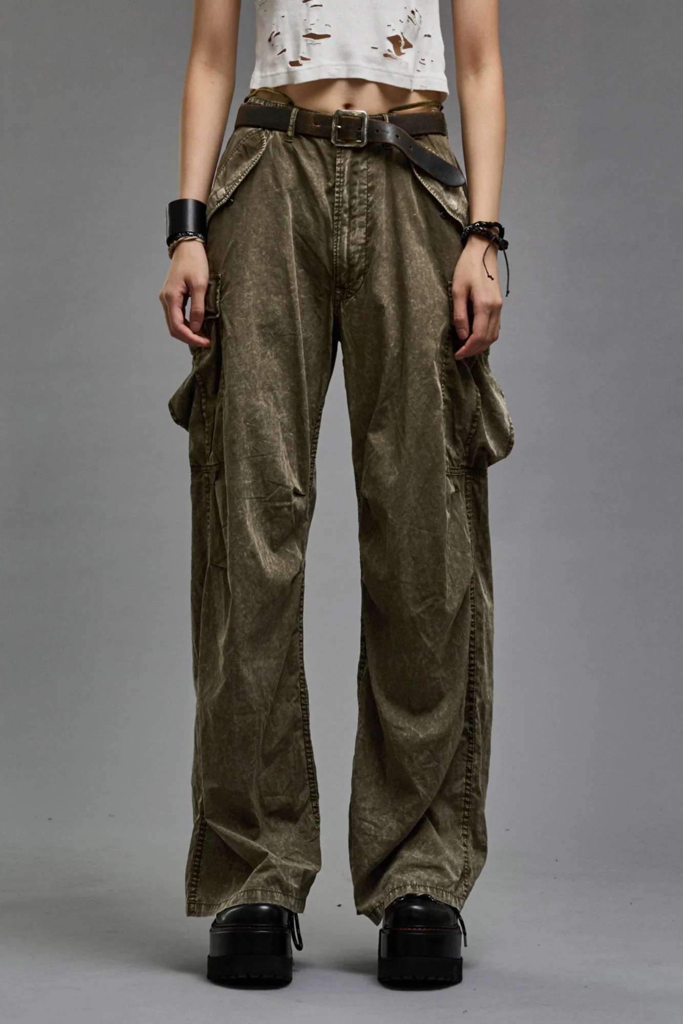 R13 Wide Leg Cargo Pant in Washed Olive 31