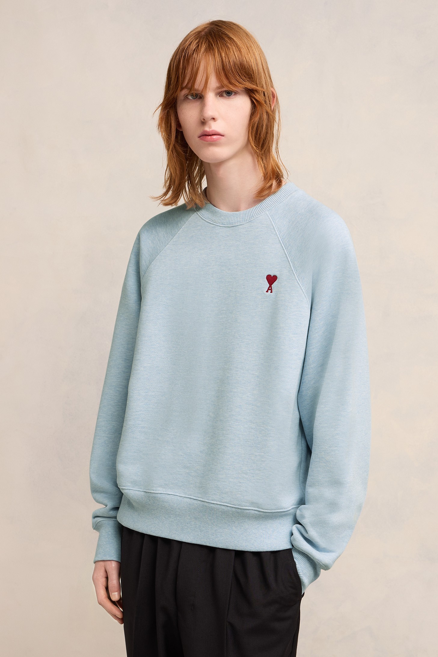 AMI PARIS de Coeur Sweatshirt in Heather Blue
