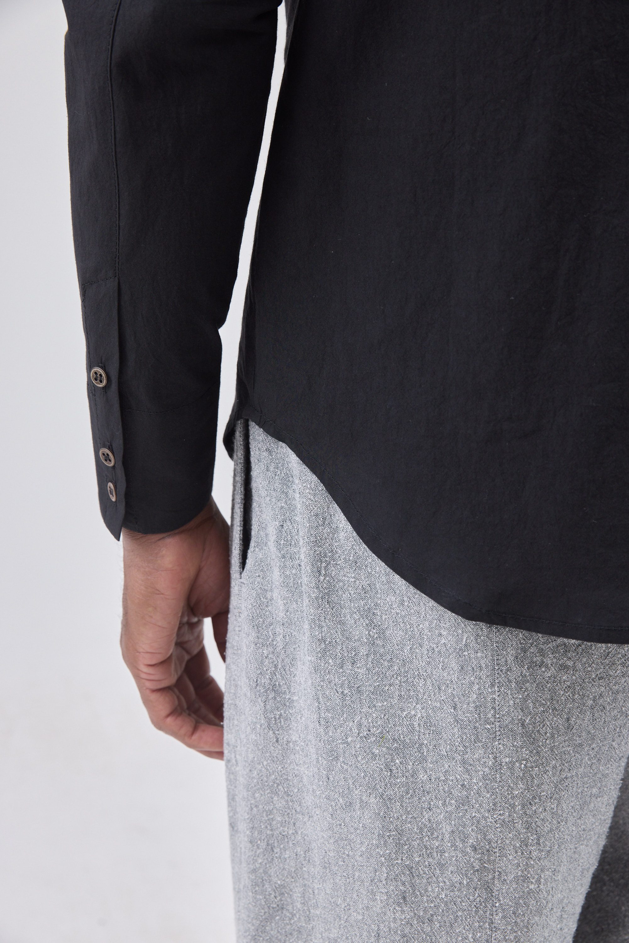 HANNIBAL. Shirt Jonte in Charcoal HANNIBAL. Shirt Jonte in Charcoal