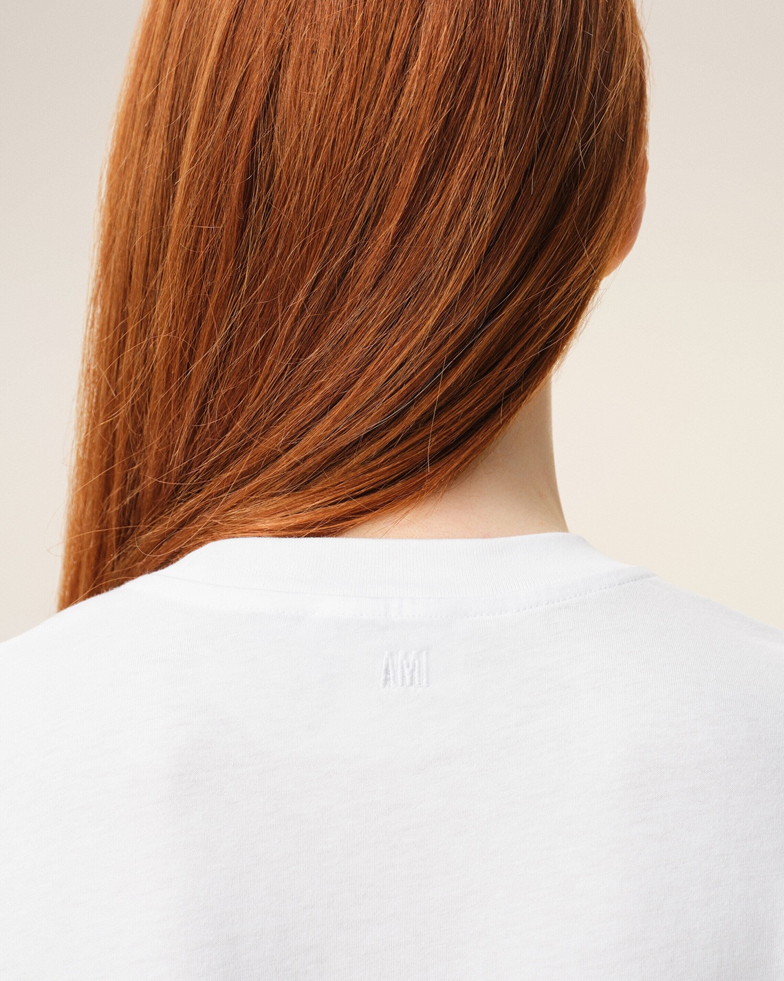 AMI PARIS de Coeur Classic Fit T-Shirt in White