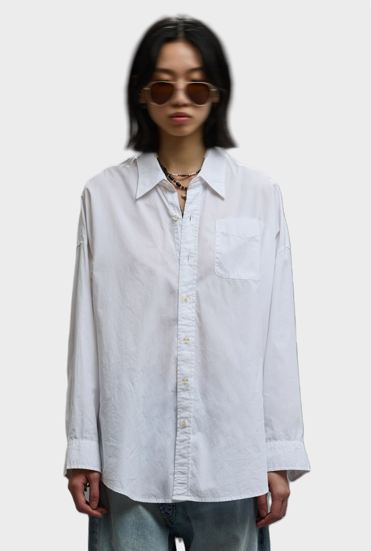 R13 Drop Neck Oxford Shirt in White R13 Drop Neck Oxford Shirt in White