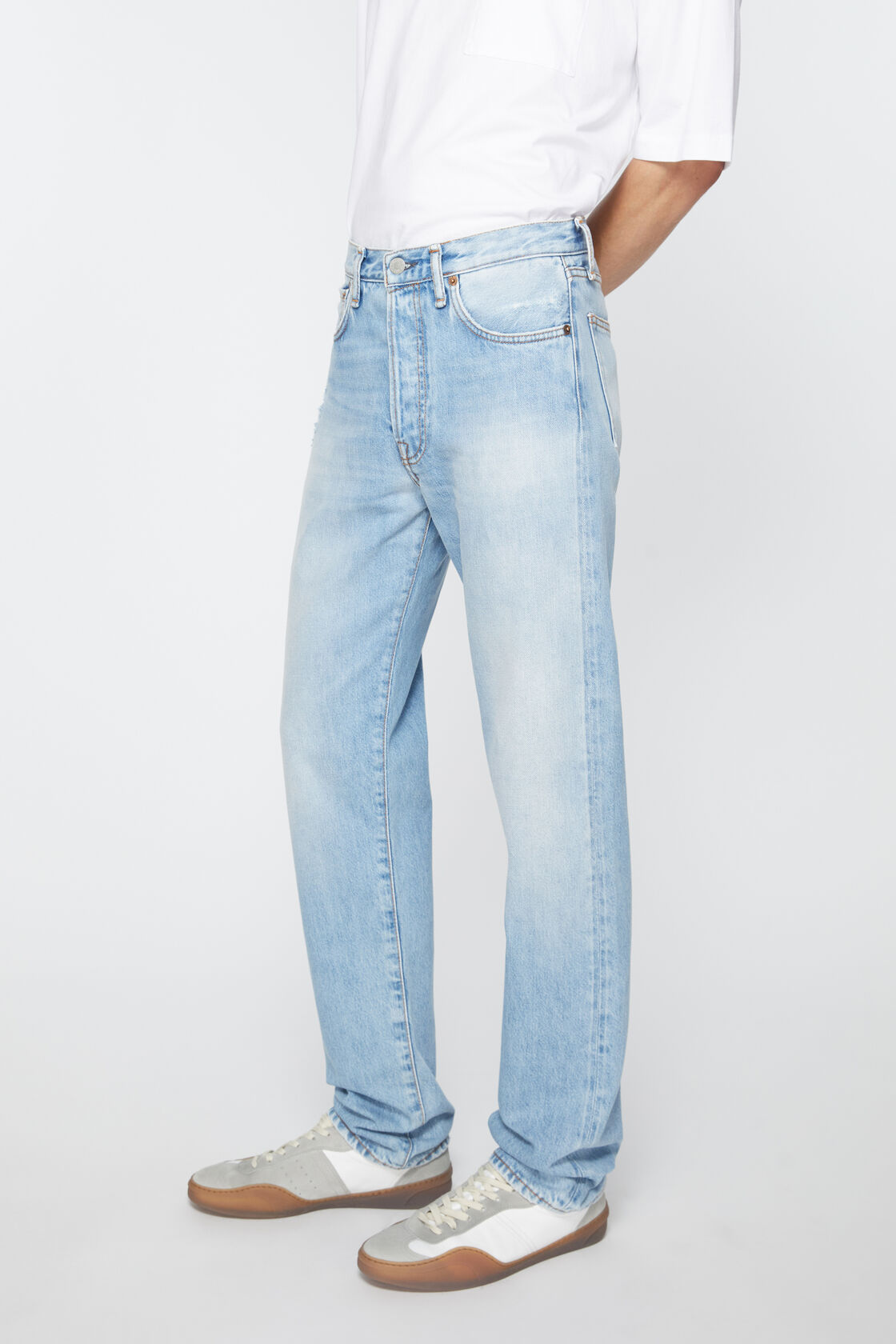 ACNE STUDIOS 1996 Jeans in Light Blue 31/32