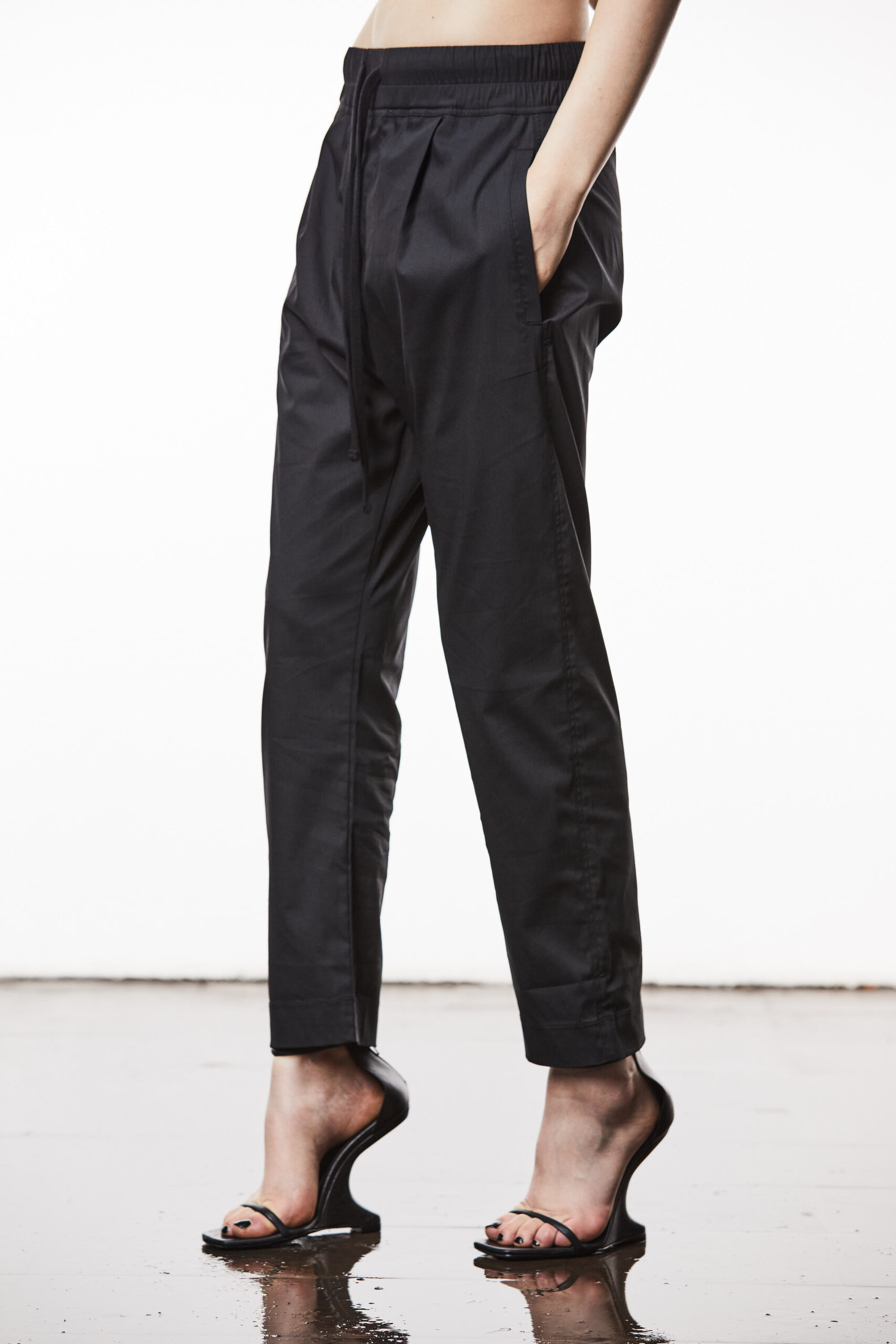 THOM KROM Drawstring Cottonstretch Pant in Black THOM KROM Drawstring Cottonstretch Pant in Black