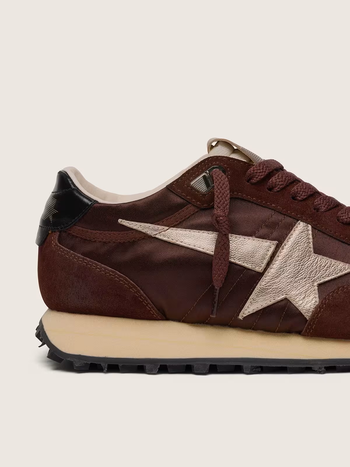 GOLDEN GOOSE Running Marathon in Bordeaux Brown