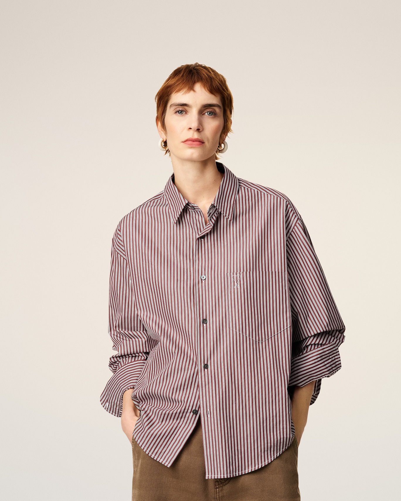 AMI PARIS de Coeur Embossed Boxy Fit Shirt in Cherry/White/Black Stripe