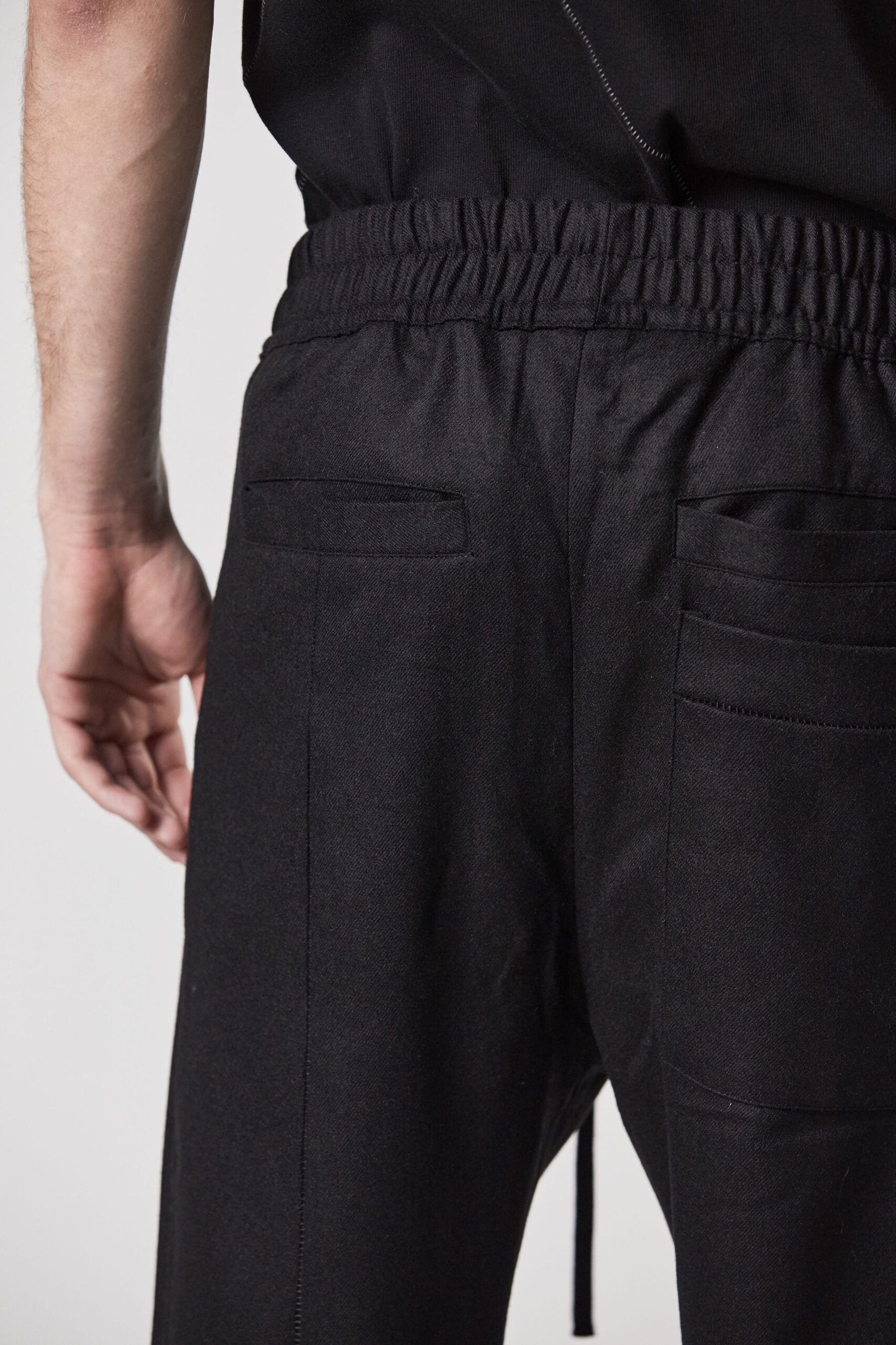 THOM KROM Wool Stretch Pant in Black XXL