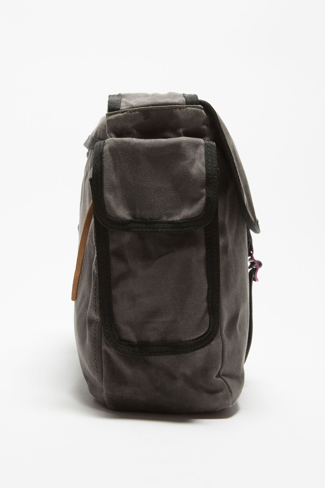 ACNE STUDIOS Messenger Bag in Grey/Black