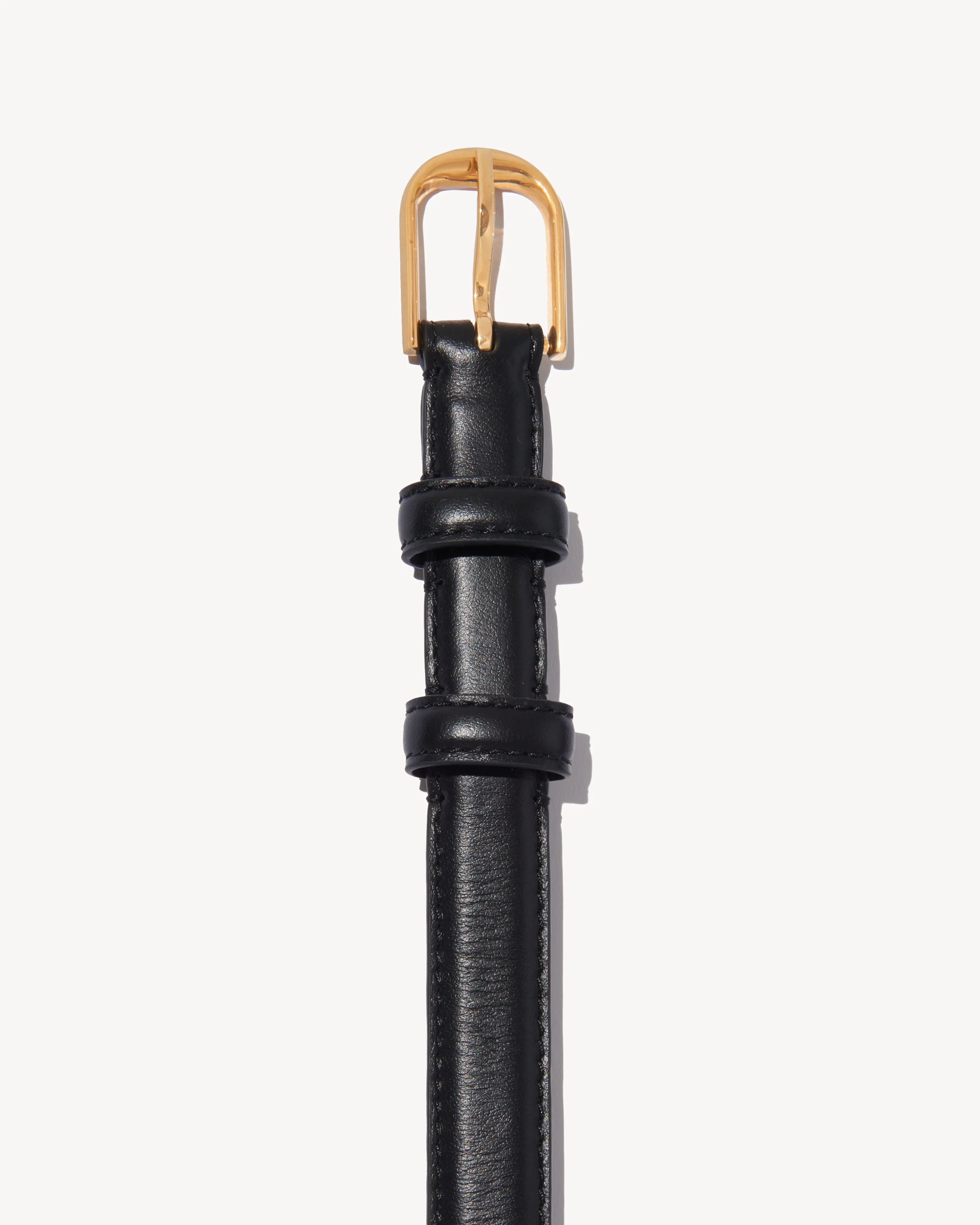 NILI LOTAN Thin Leather Belt in Black