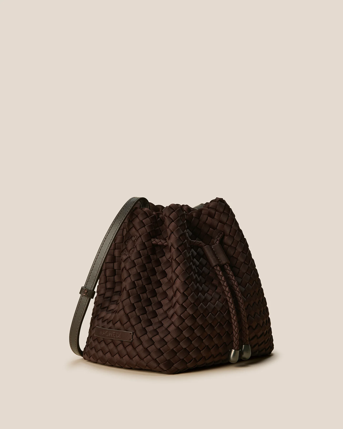 NAGHEDI Gramercy Bucket Bag Medium in Chocolate