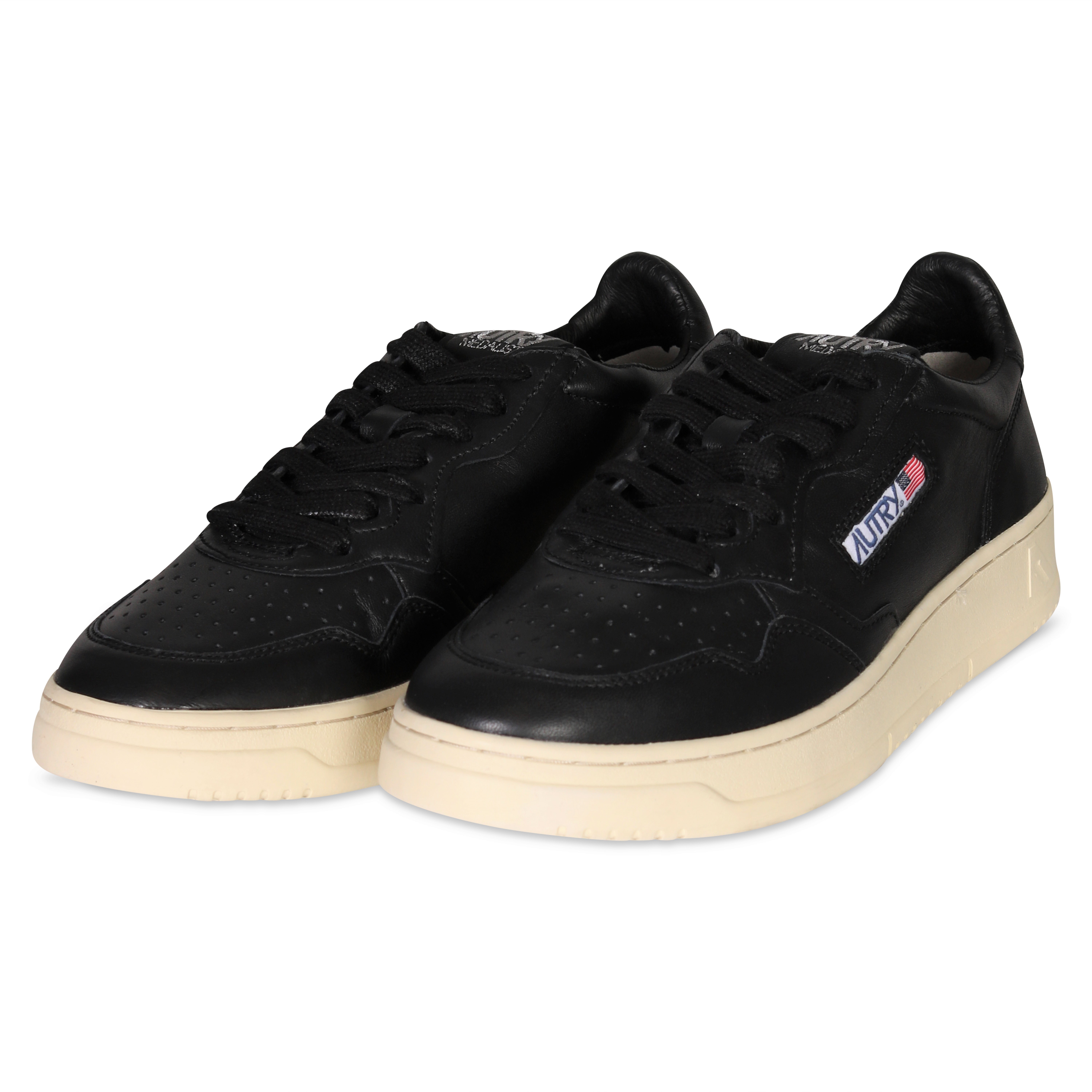 Autry Action Shoes Low Sneaker Goat in Black 35