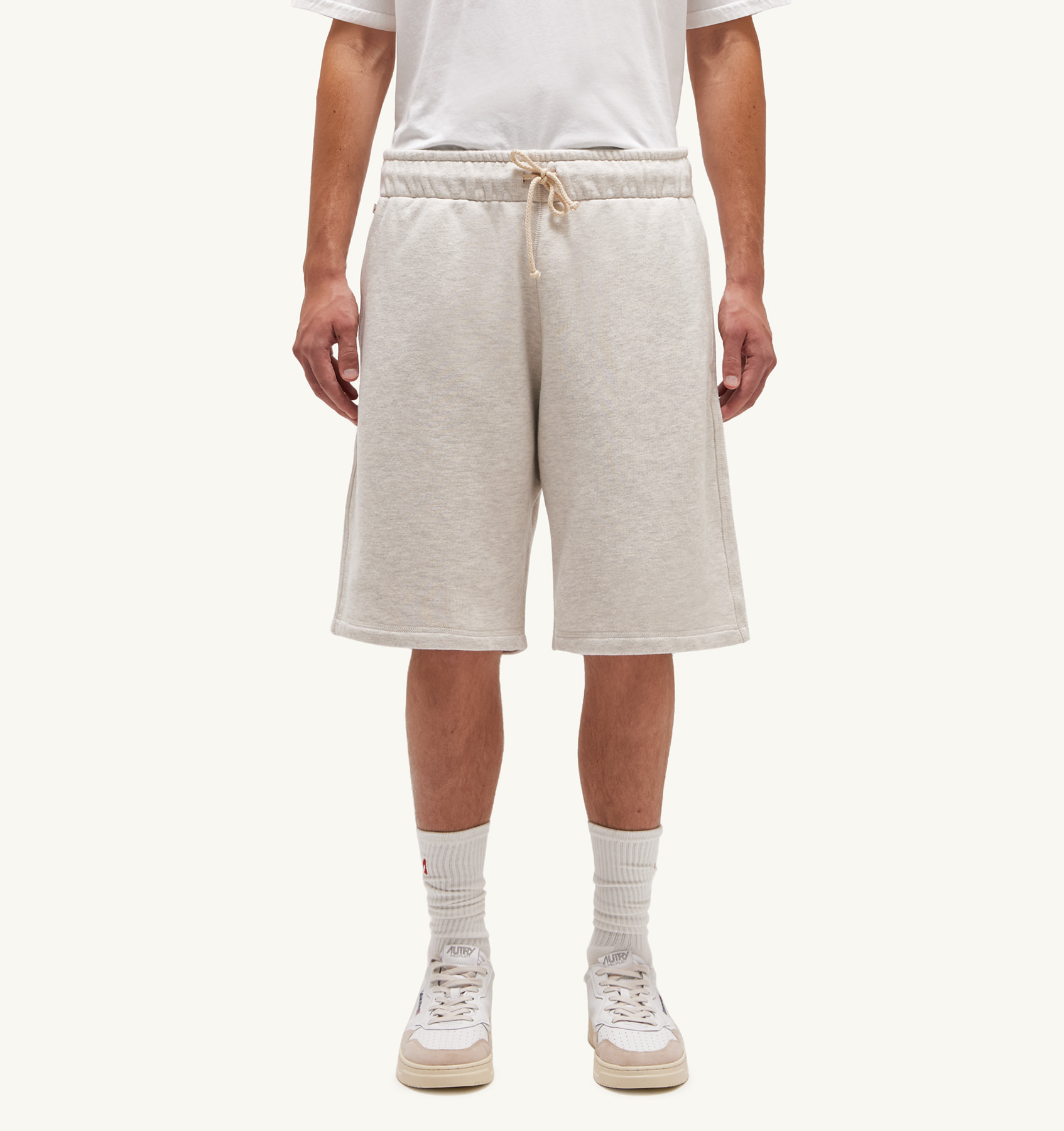 AUTRY ACTION PEOPLE Ease Sweat Shorts in Ecru Melange S