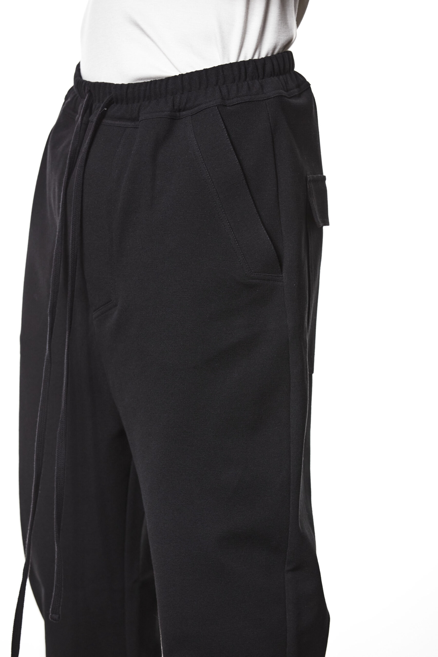 THOM KROM Woven Long Crotch Pant in Black