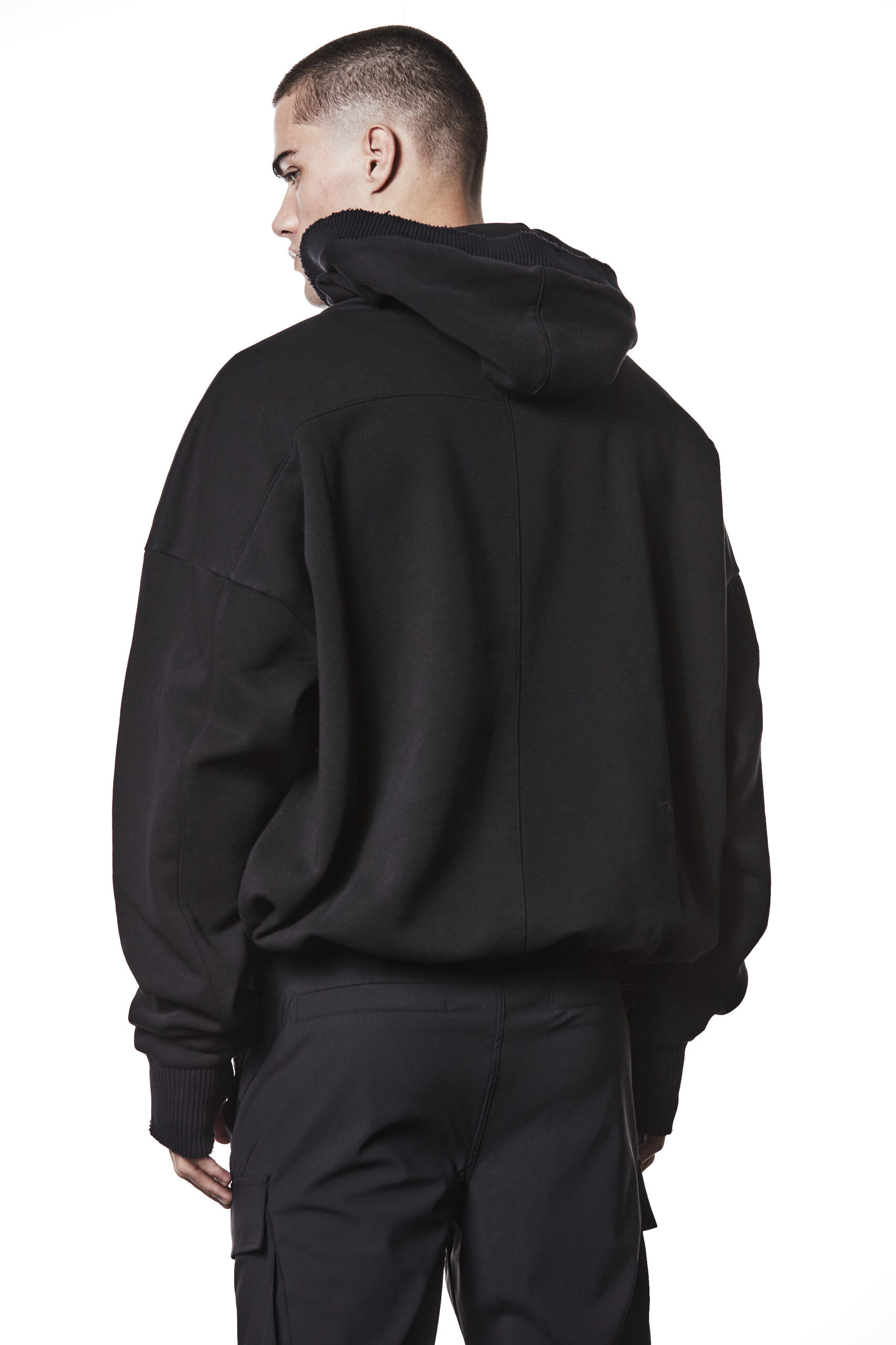 THOM KROM Oversize Sweathoodie in Black