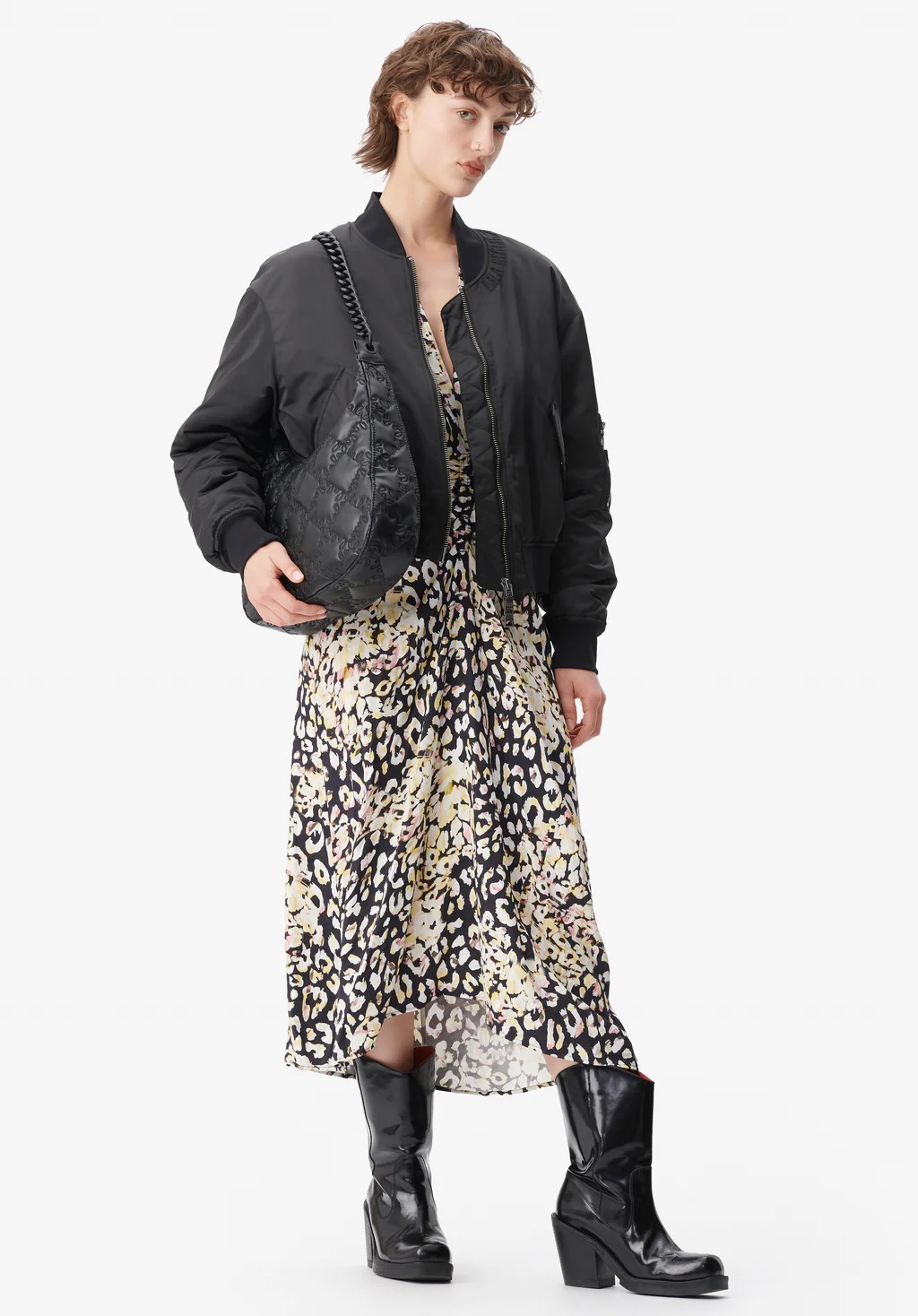 LALA BERLIN Shoulder Bag Mewis in Lalagram Black