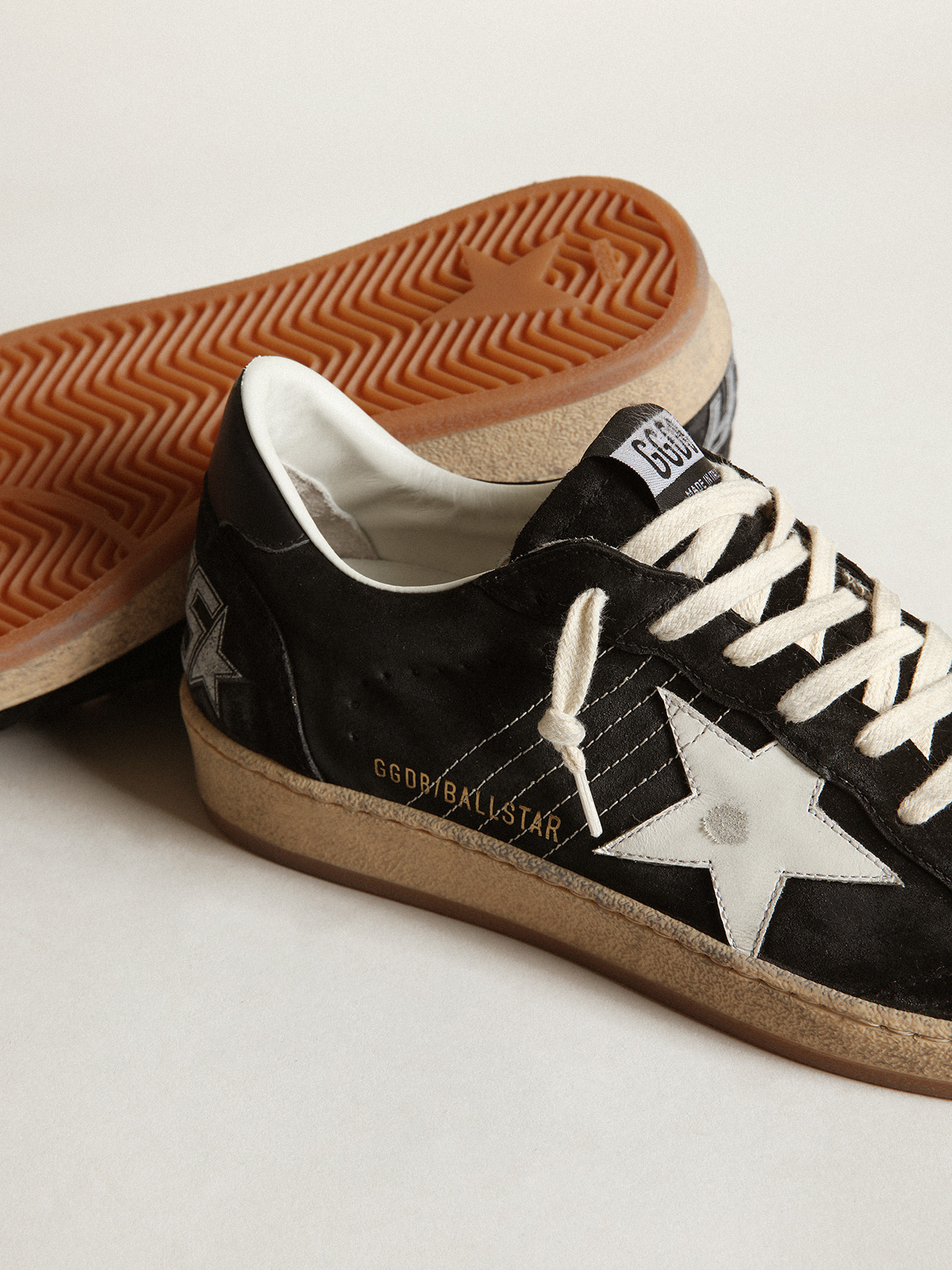 Golden Goose Sneaker Ballstar in Black/White 40