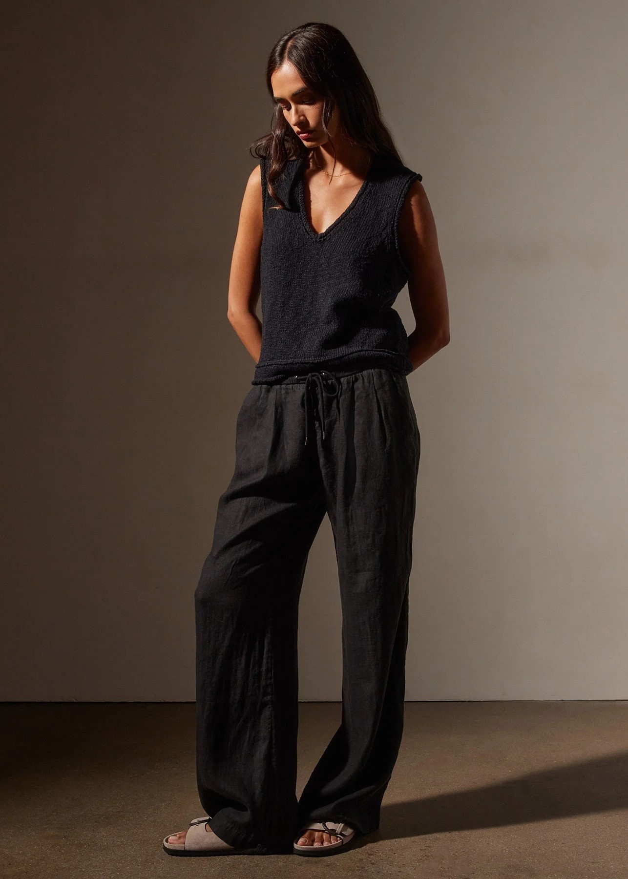 JAMES PERSE Wide Leg Relaxed Linen Pant in Black 0/XS