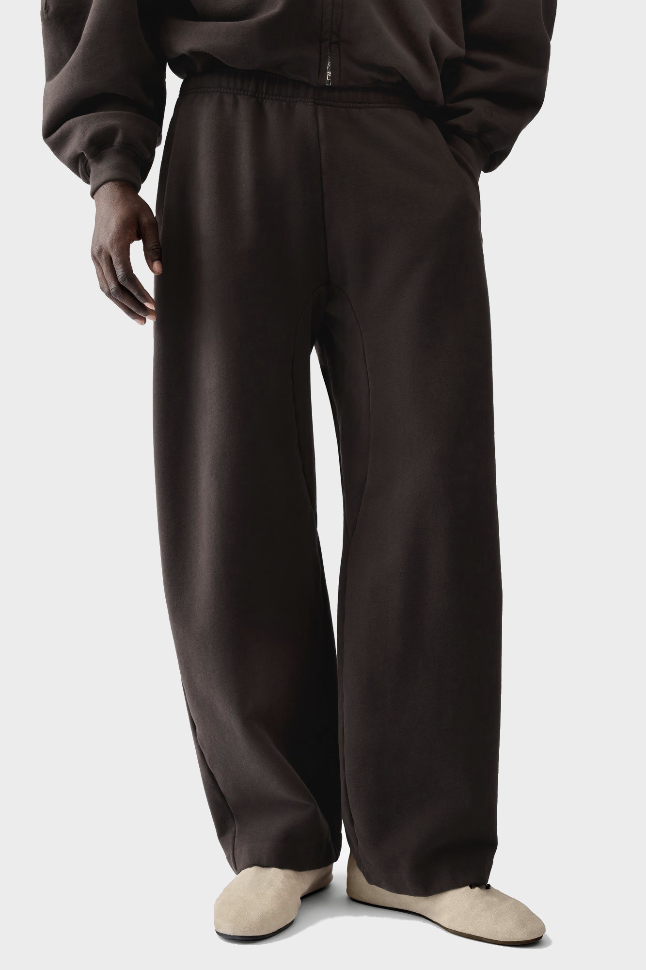 JACQUEMUS Corso Sweatpant in Brown