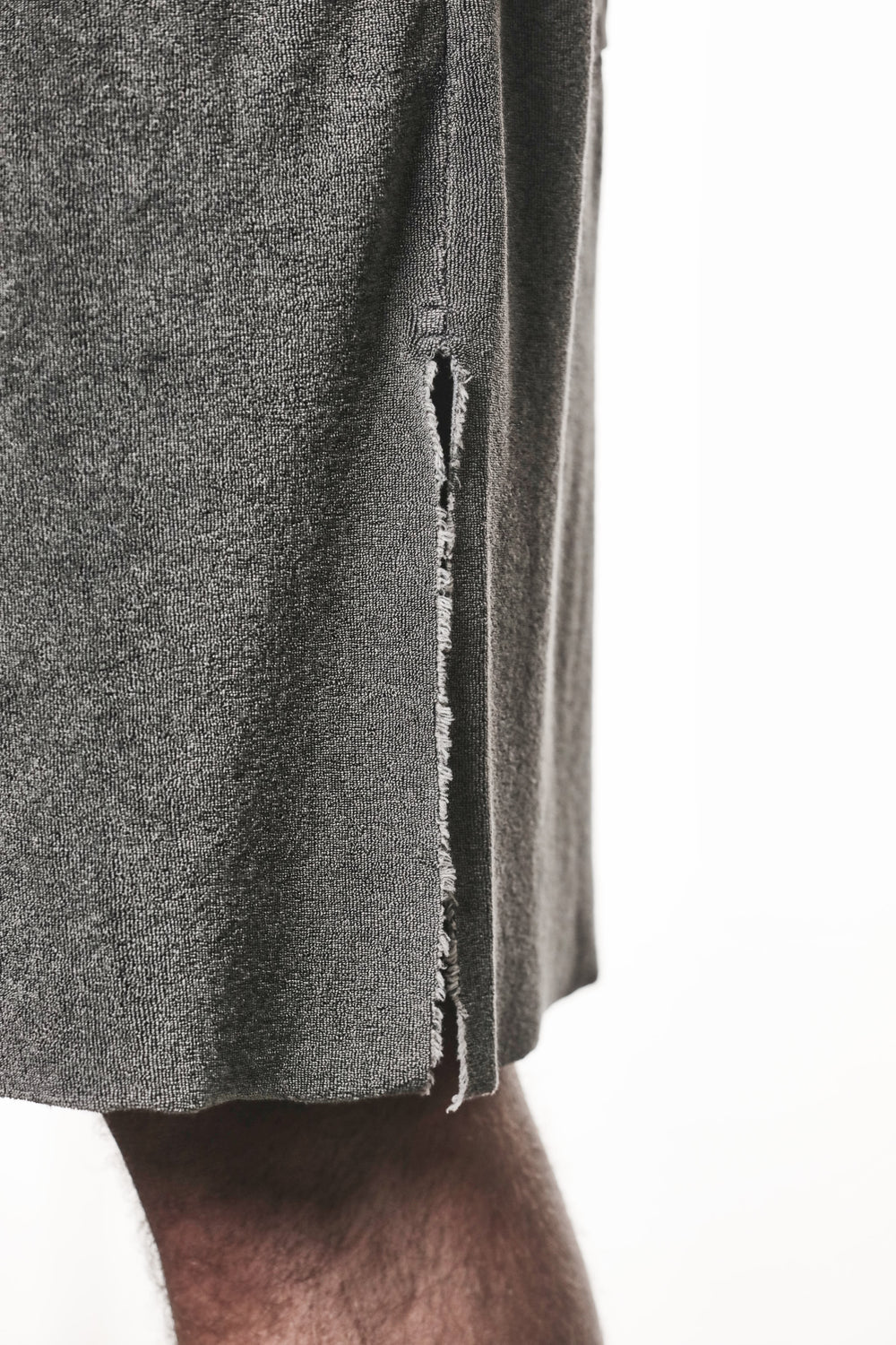 THOM KROM Terry Sweatshorts in Dark Used Grey