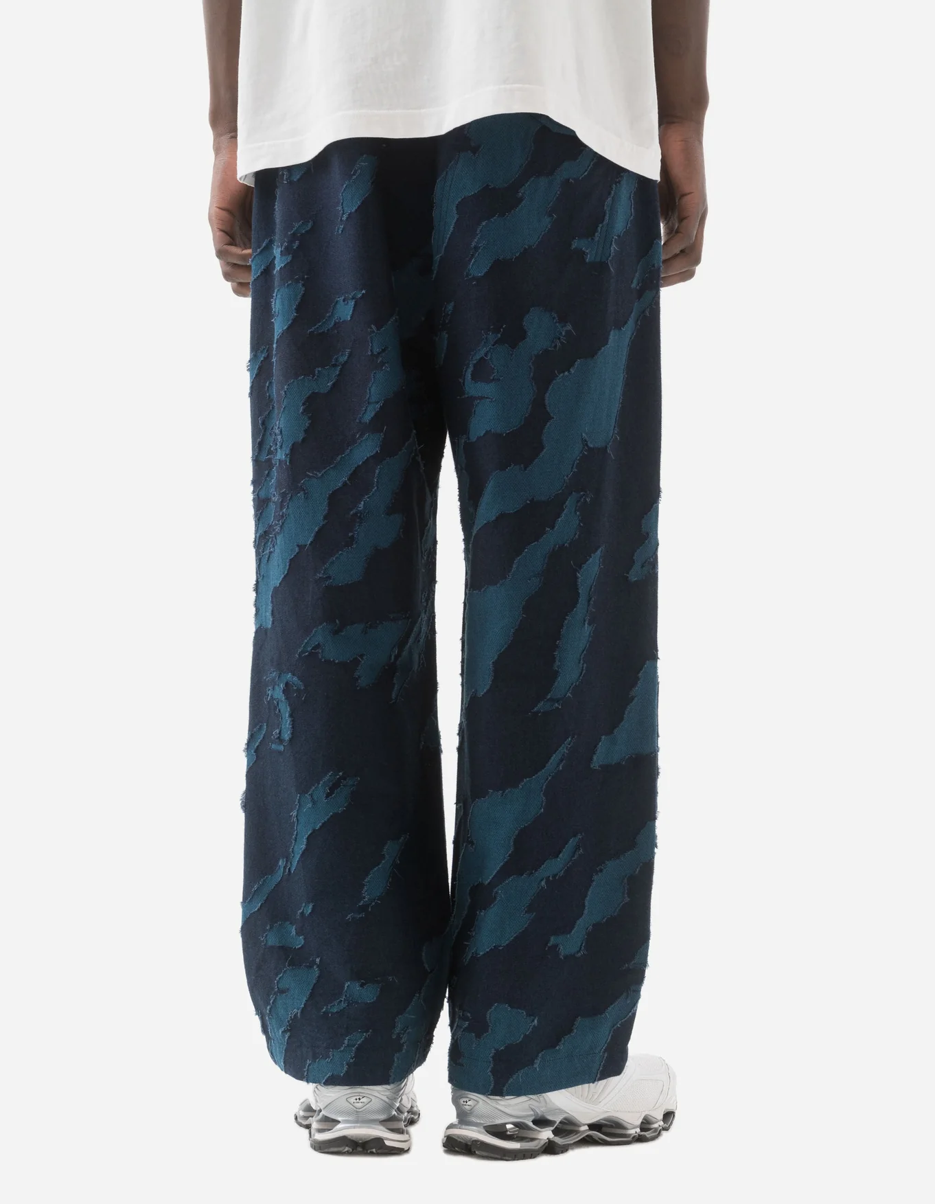 MAHARISHI 6062 Bonsai Loose Track Pant in Indigo MAHARISHI 6062 Bonsai Loose Track Pant in Indigo XXL