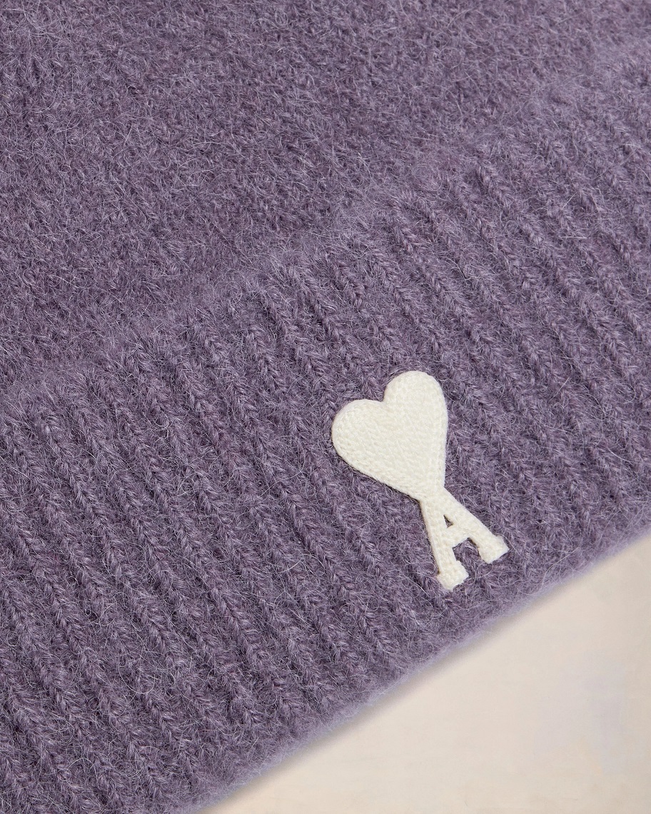 AMI PARIS de Coeur Alpaca Knit Beanie in Lilac
