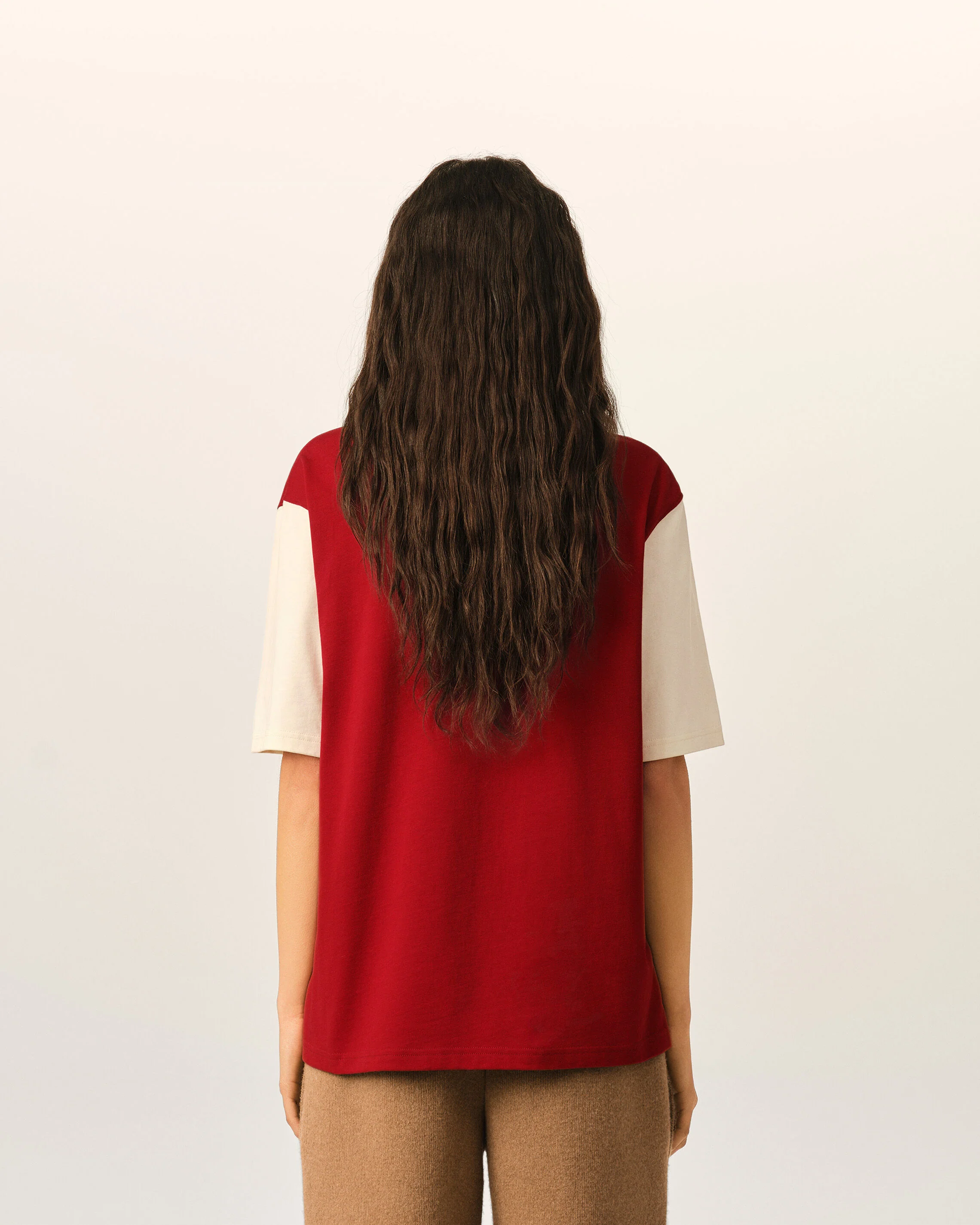 AMI PARIS Varsity T-Shirt in Ruby Red / Ivory